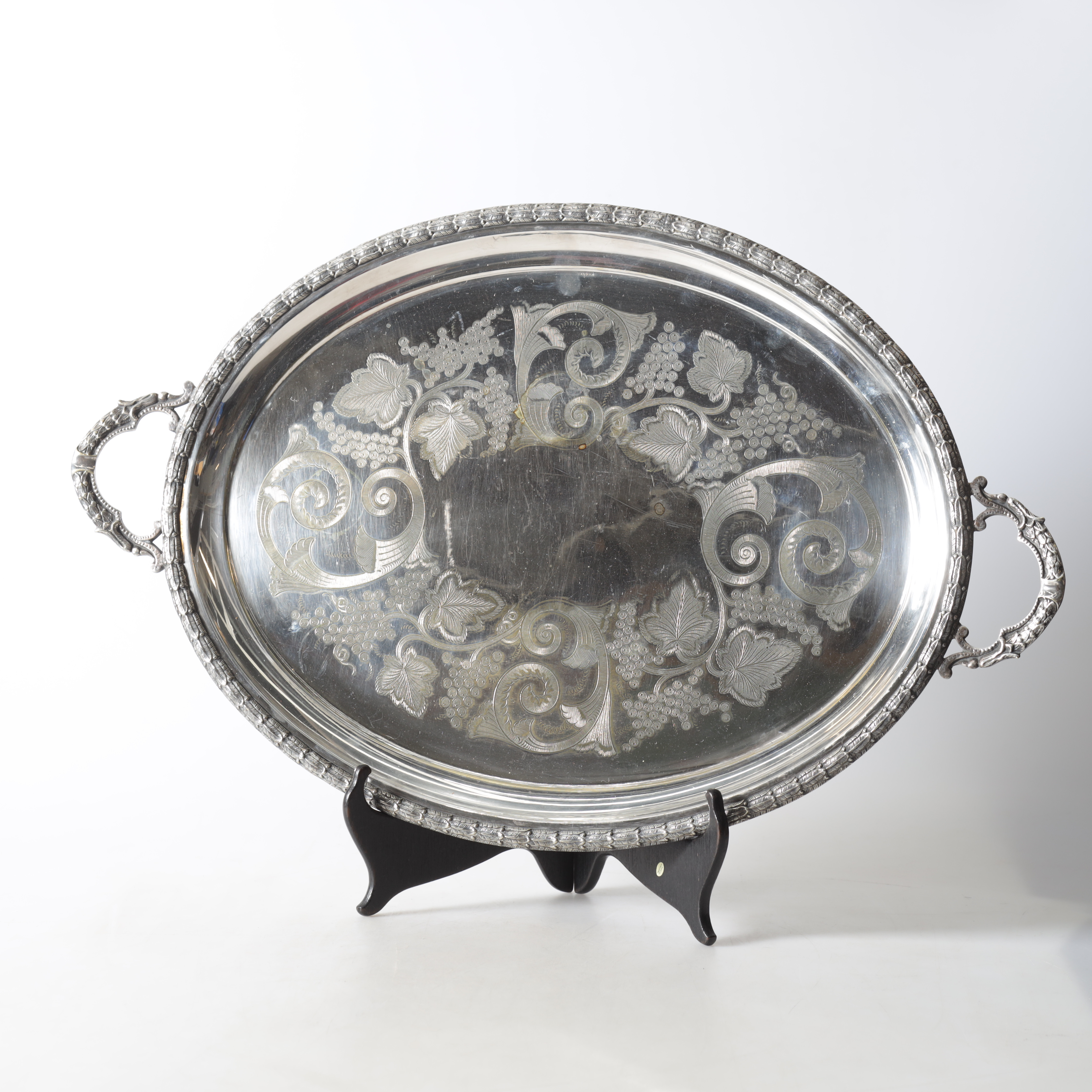 BRICKA, nysilver, C.G. Hallbergs Guldsmeds A.B., Stockholm, 1900-tal.
