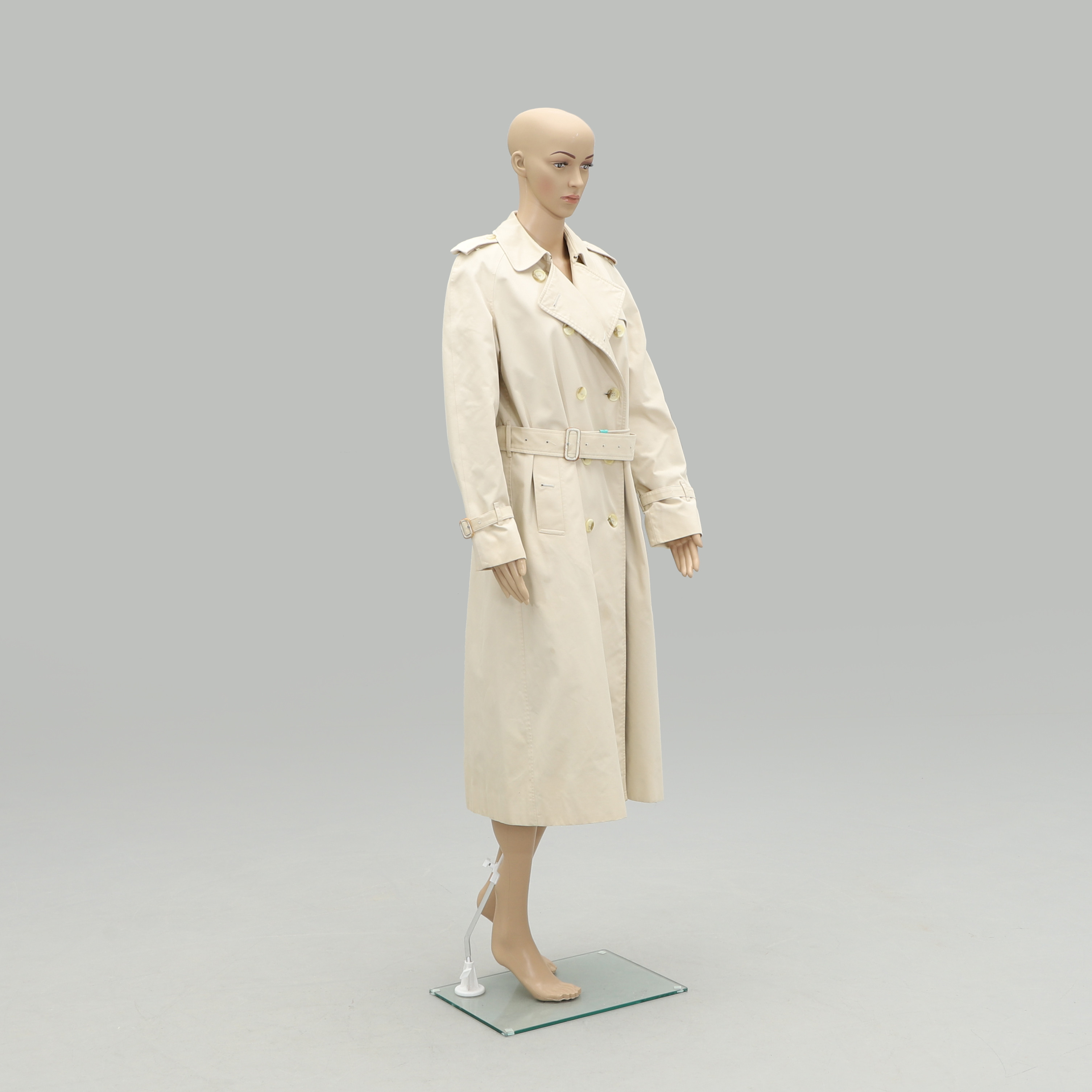 BURBERRY, trenchcoat. 1970-tal.