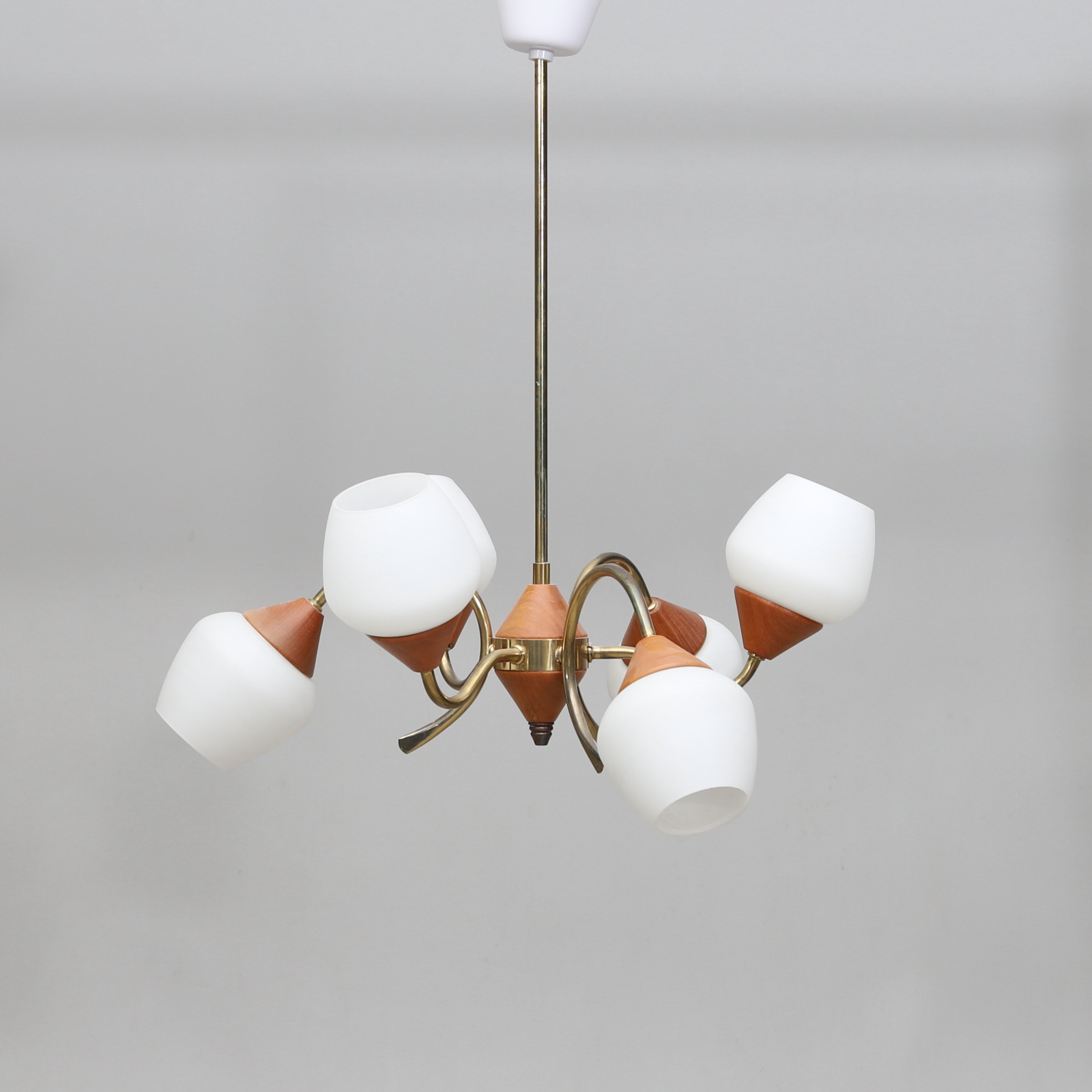 TAKLAMPA, teak, 1950-/60-tal.