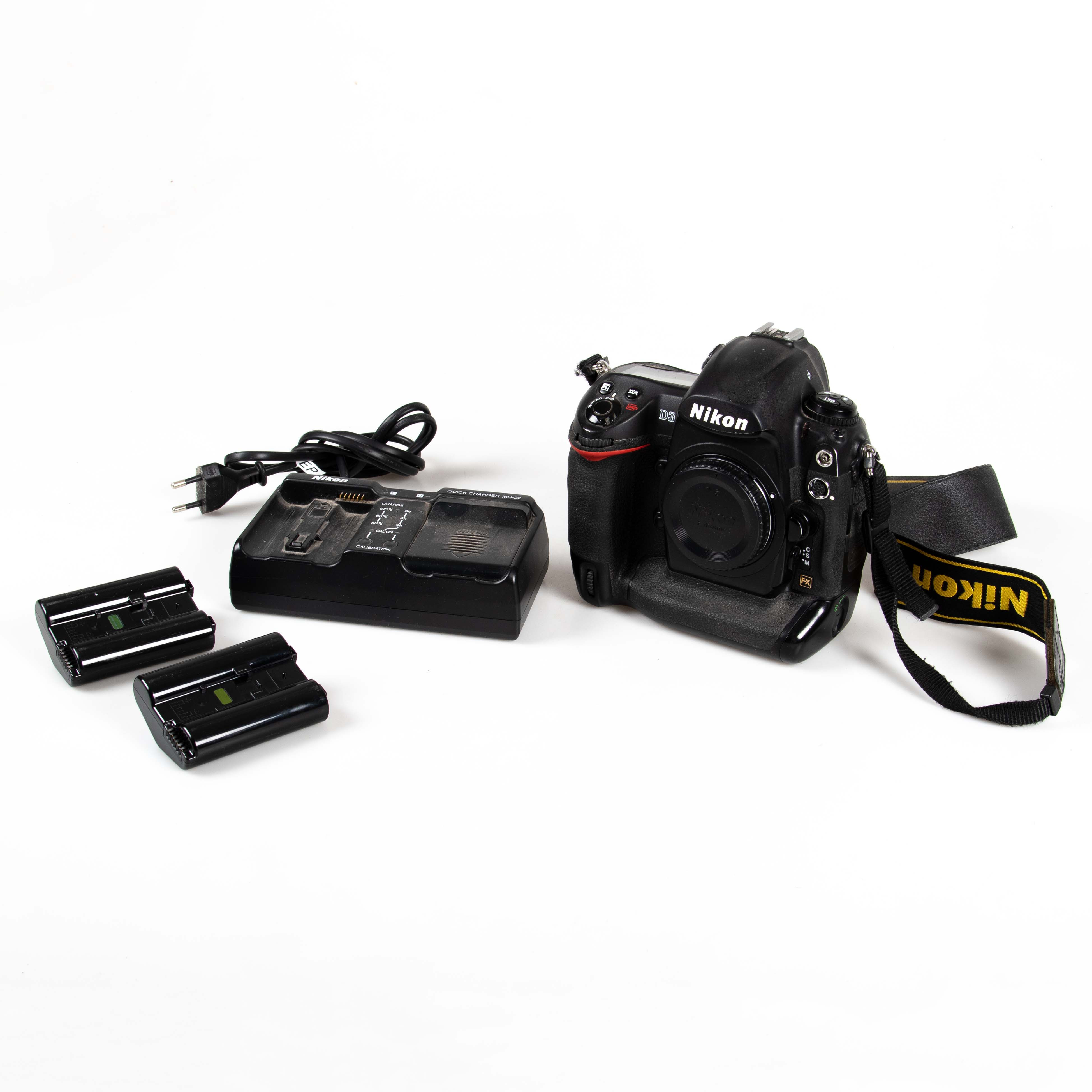 DSLR, Nikon D3 med 2 batterier.