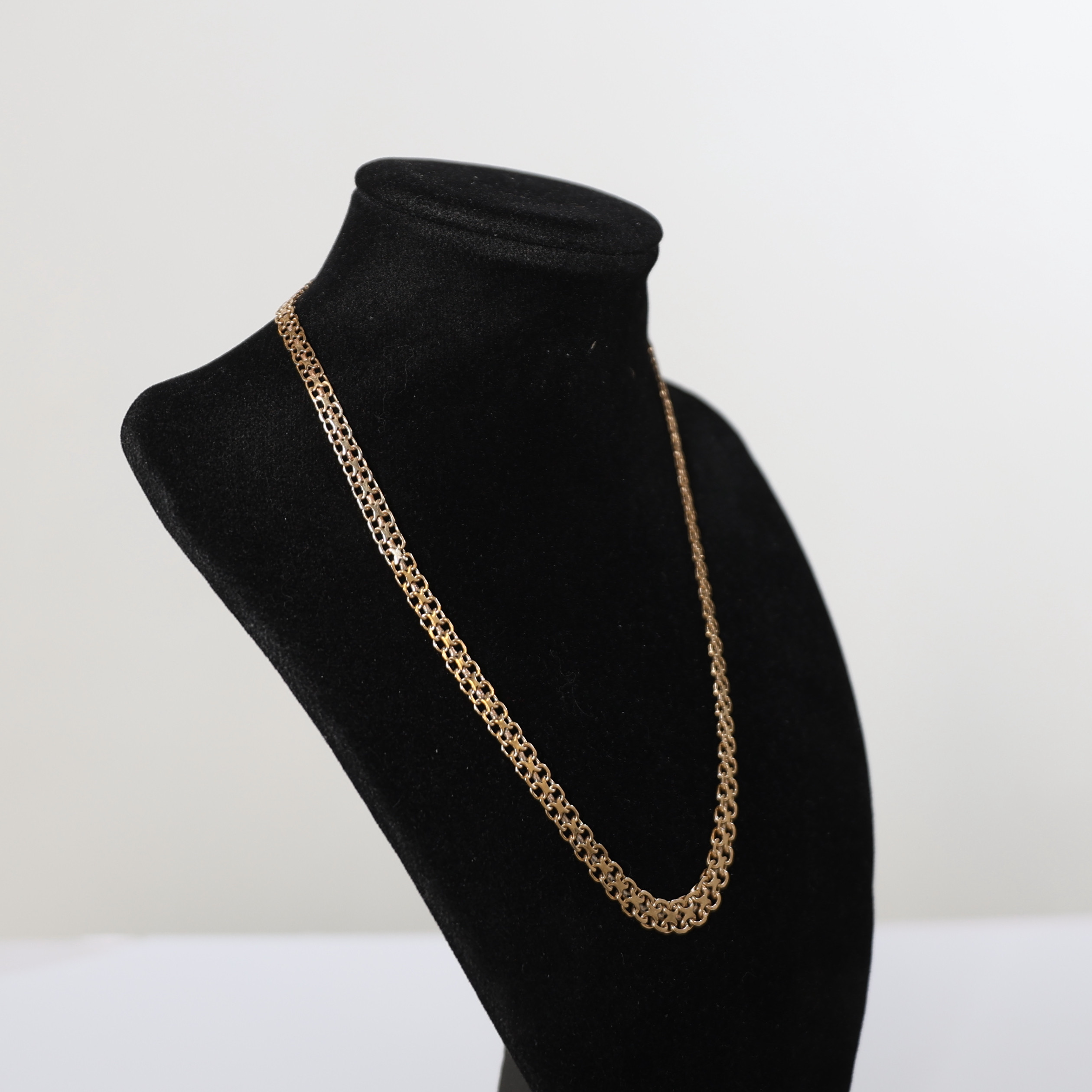 COLLIER, 18K guld, doserad x-länk, 1950-tal. Totalvikt ca 13,5 gram.