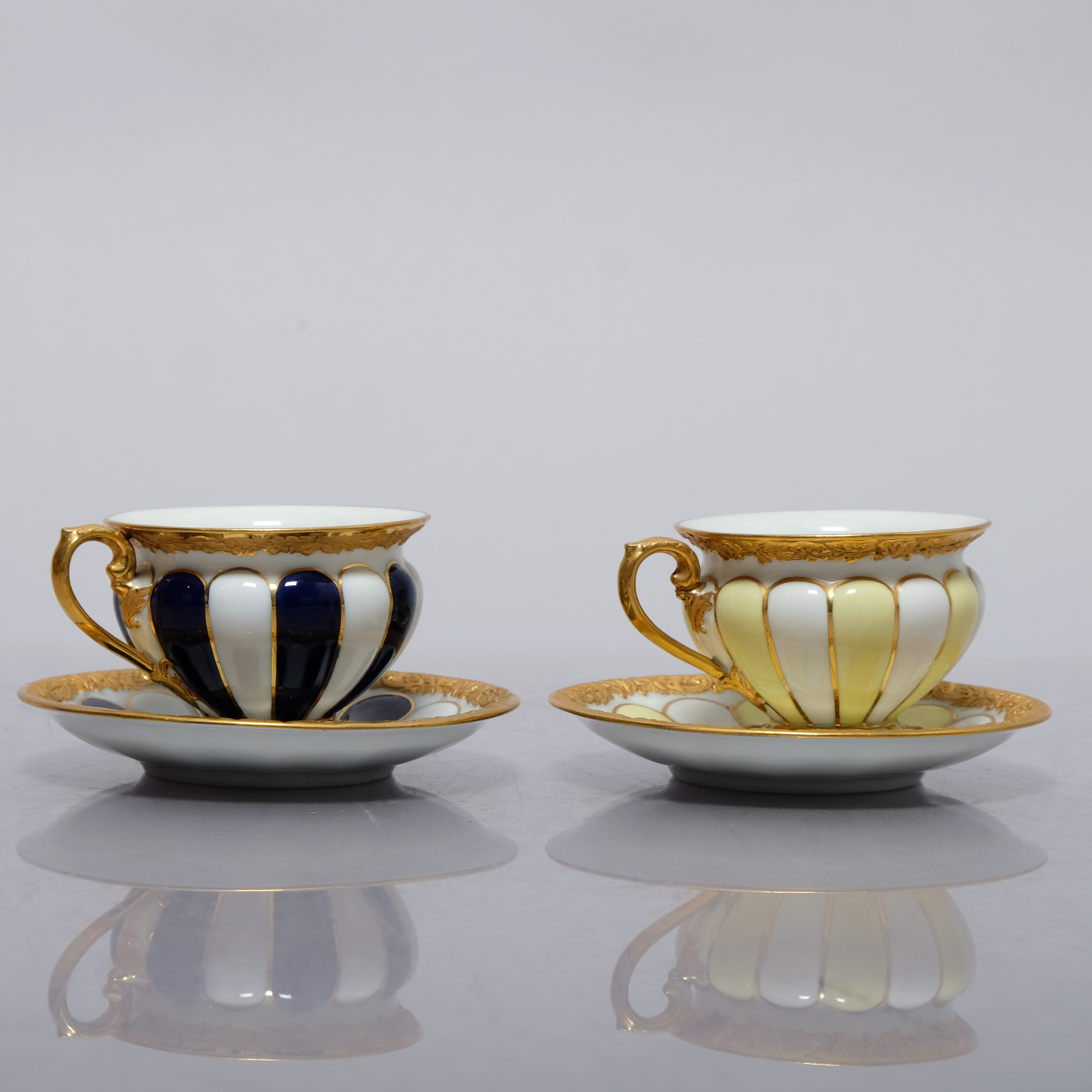 KOPP OCH FAT, Fyra delar, X-Form, Porslin, Meissen, 1924-1934.