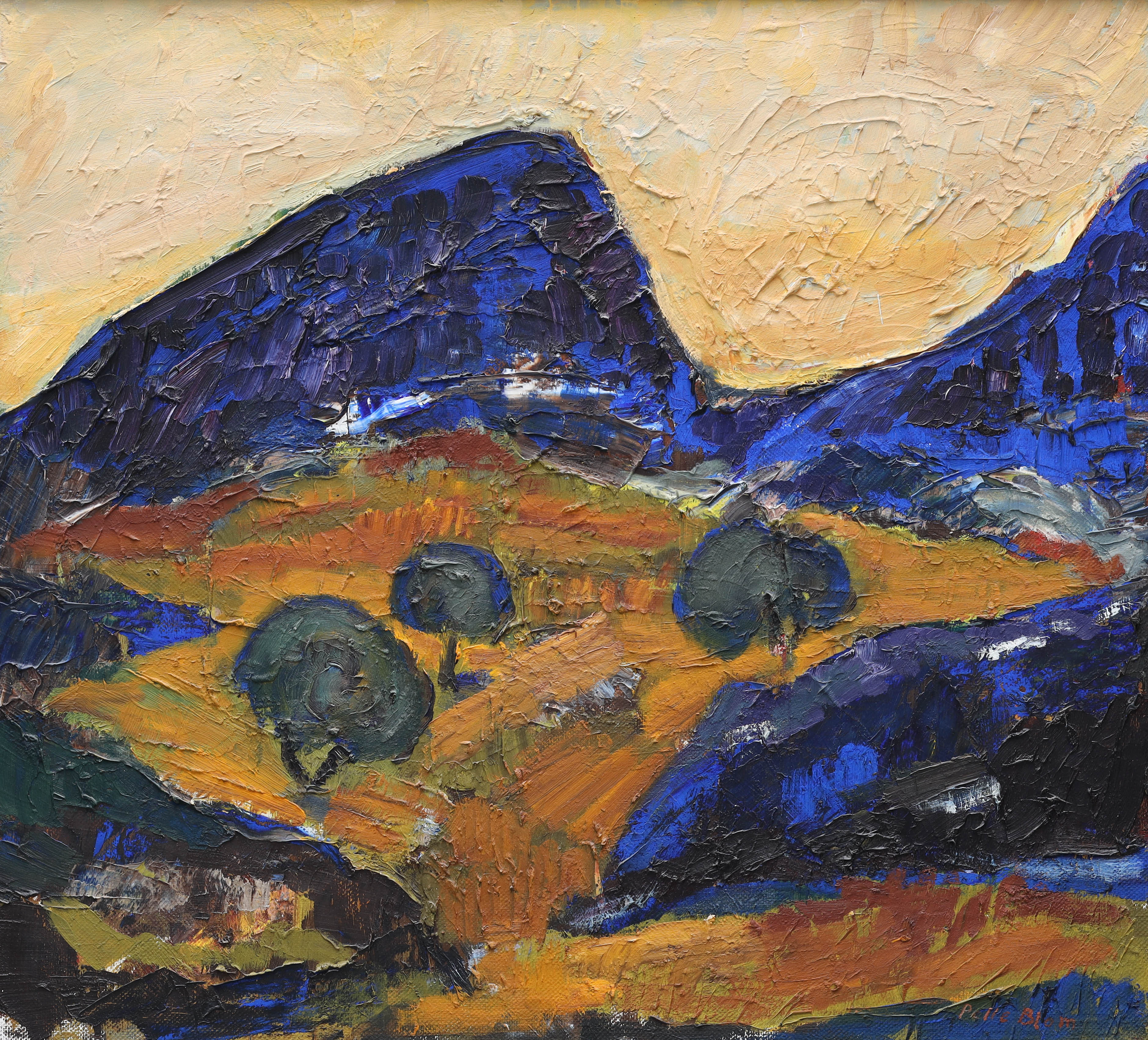 PELLE BLOM. (1922-1998). olja på duk, landskap med blåa berg, signerad.