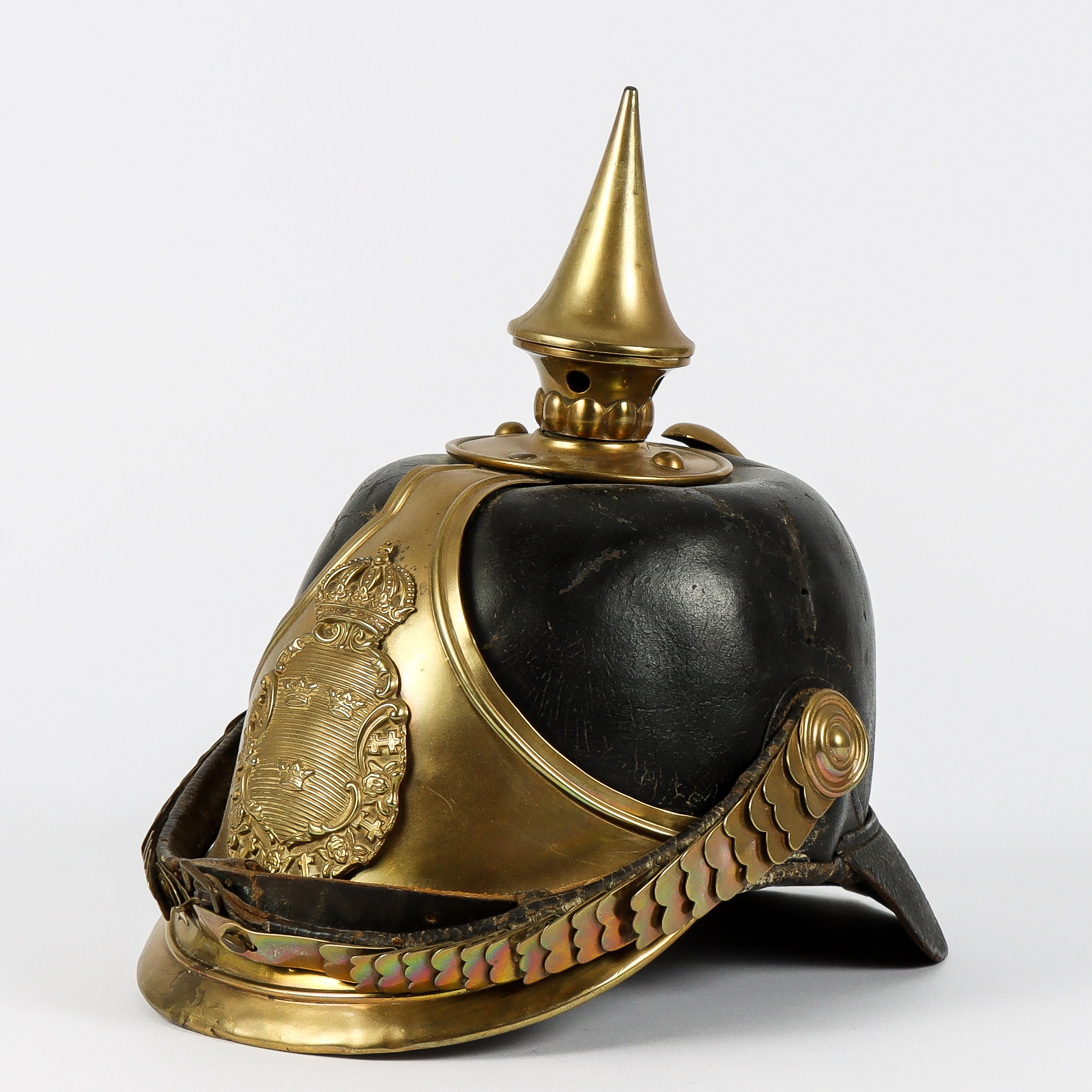 KASK M/1886, för manskap vid Skånska Dragonregementet (K6) samt Norrlands Dragonregemente (K8).