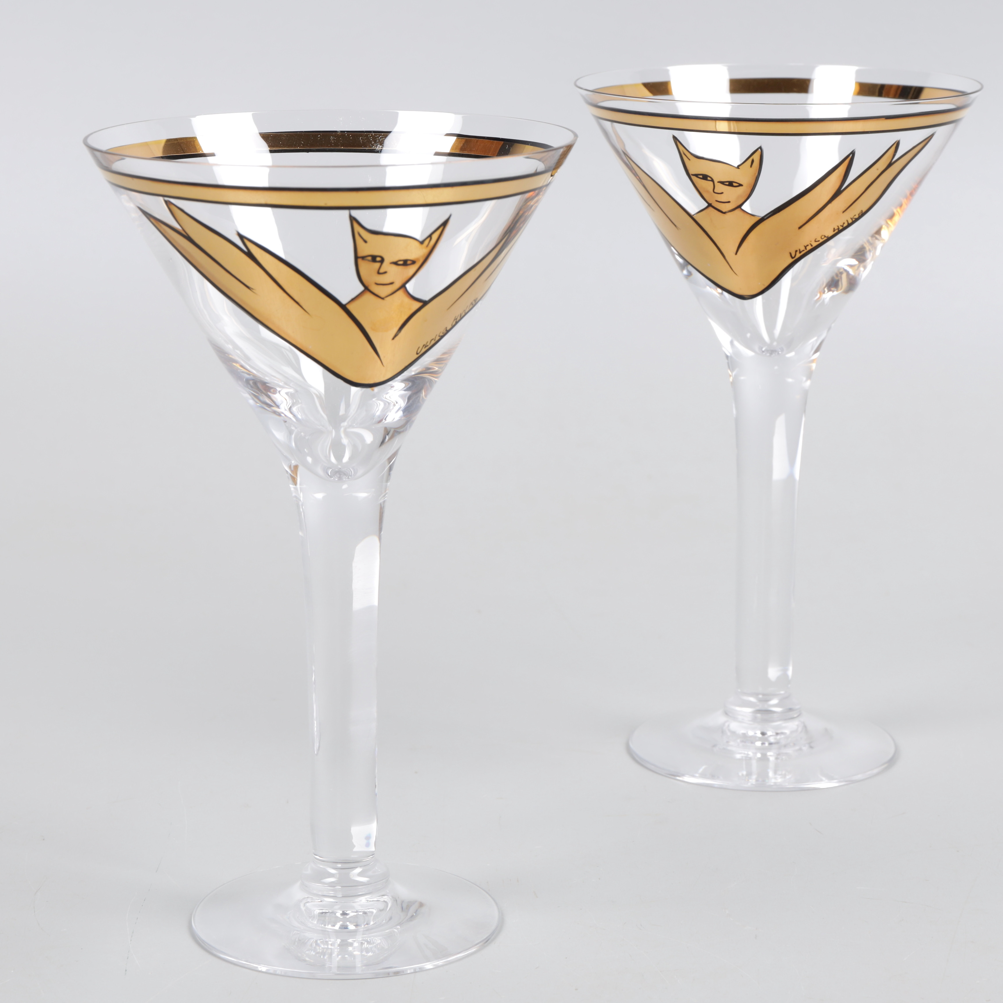 ULRICA HYDMAN-VALLIEN. Martiniglas, ett par, glas, "Goldie", Kosta Boda, signerade.