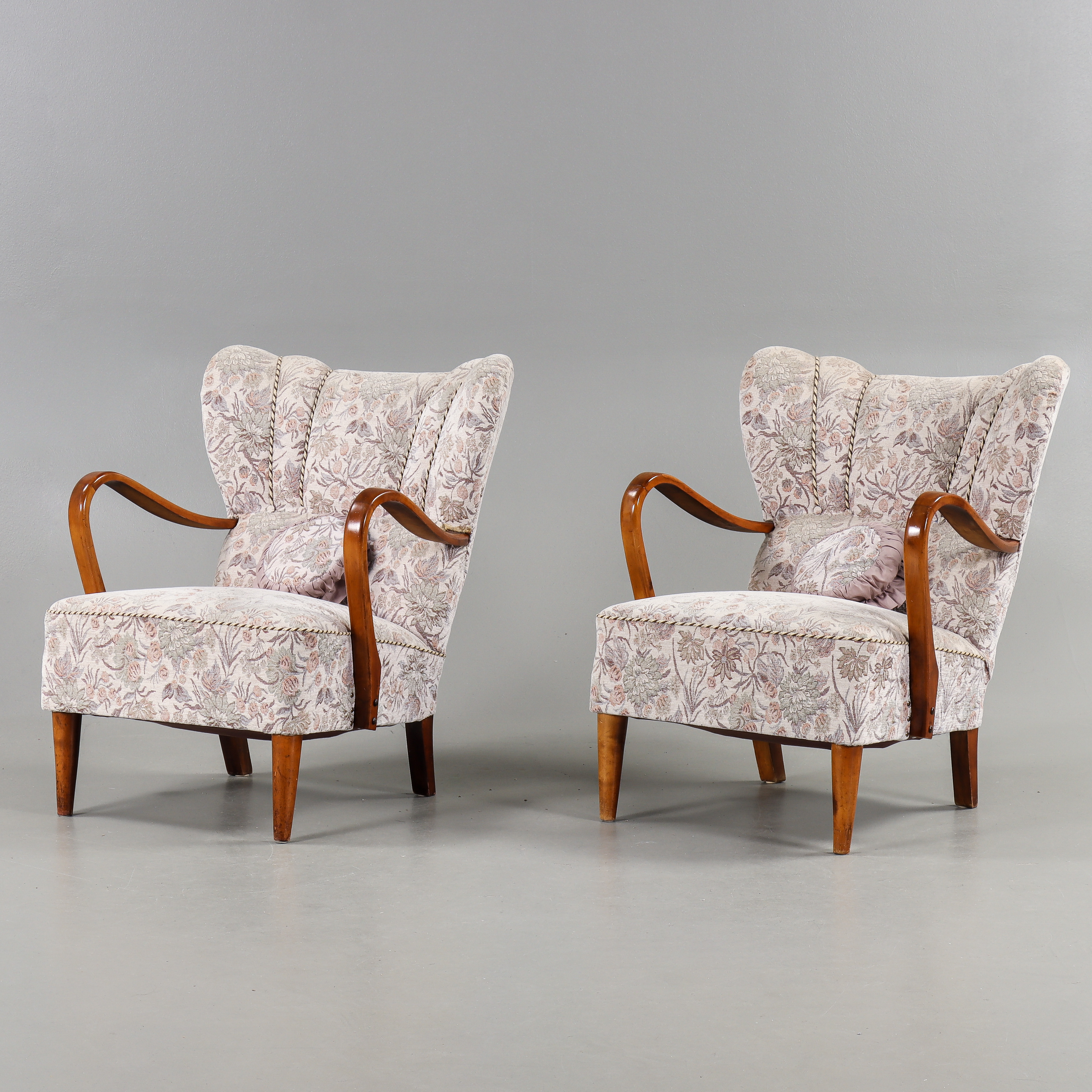 FÅTÖLJER 1 par, 1940-tal.