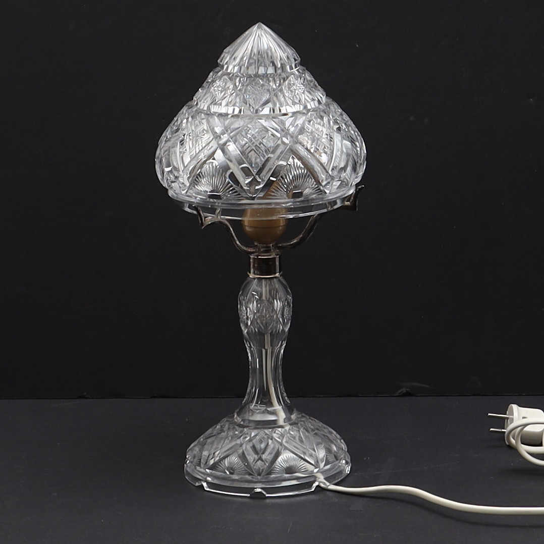 BORDSLAMPA, 1900-talets första hälft.