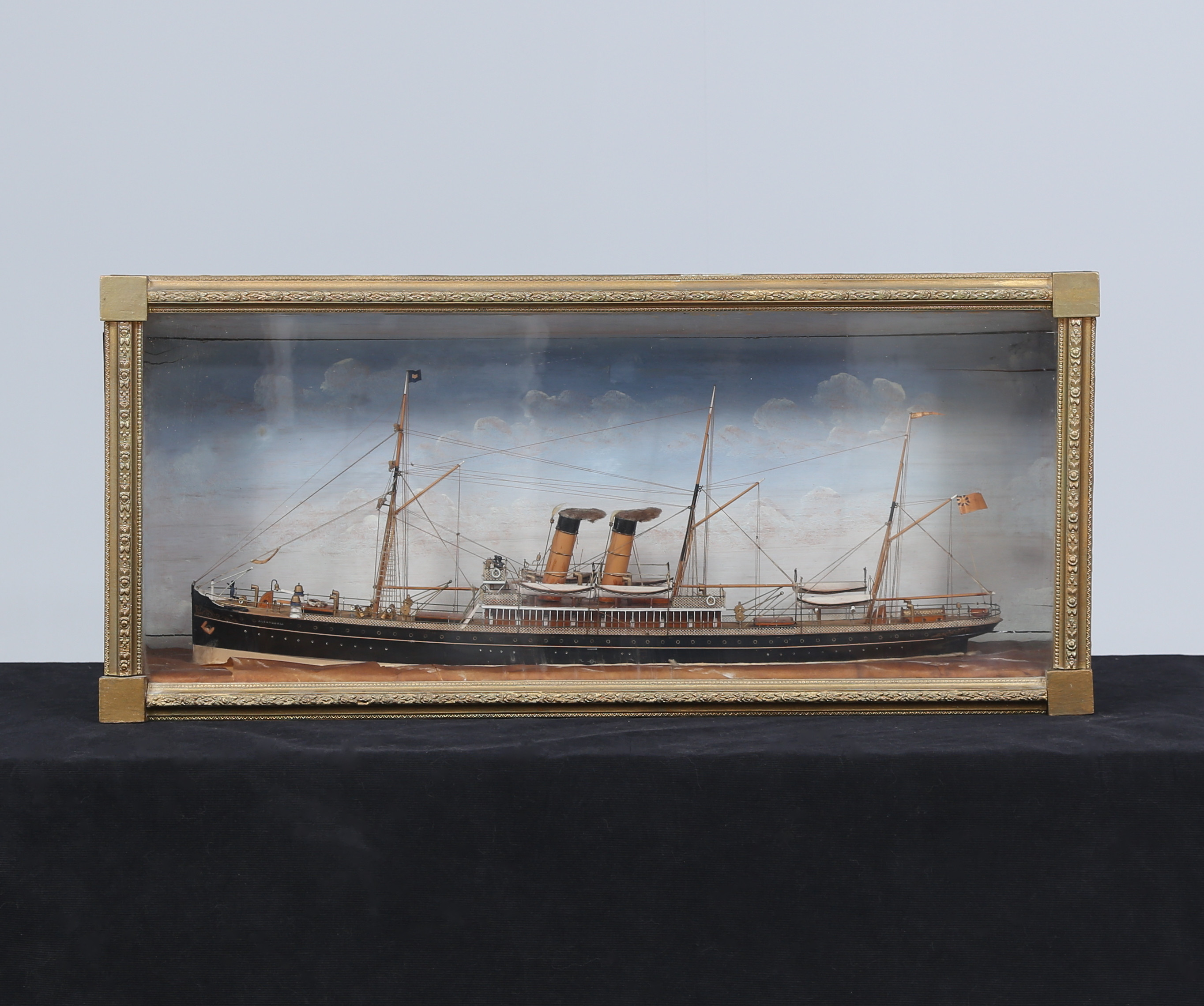 SKEPPSDIORAMA, föreställande s/s Alexandria, runt 1900.