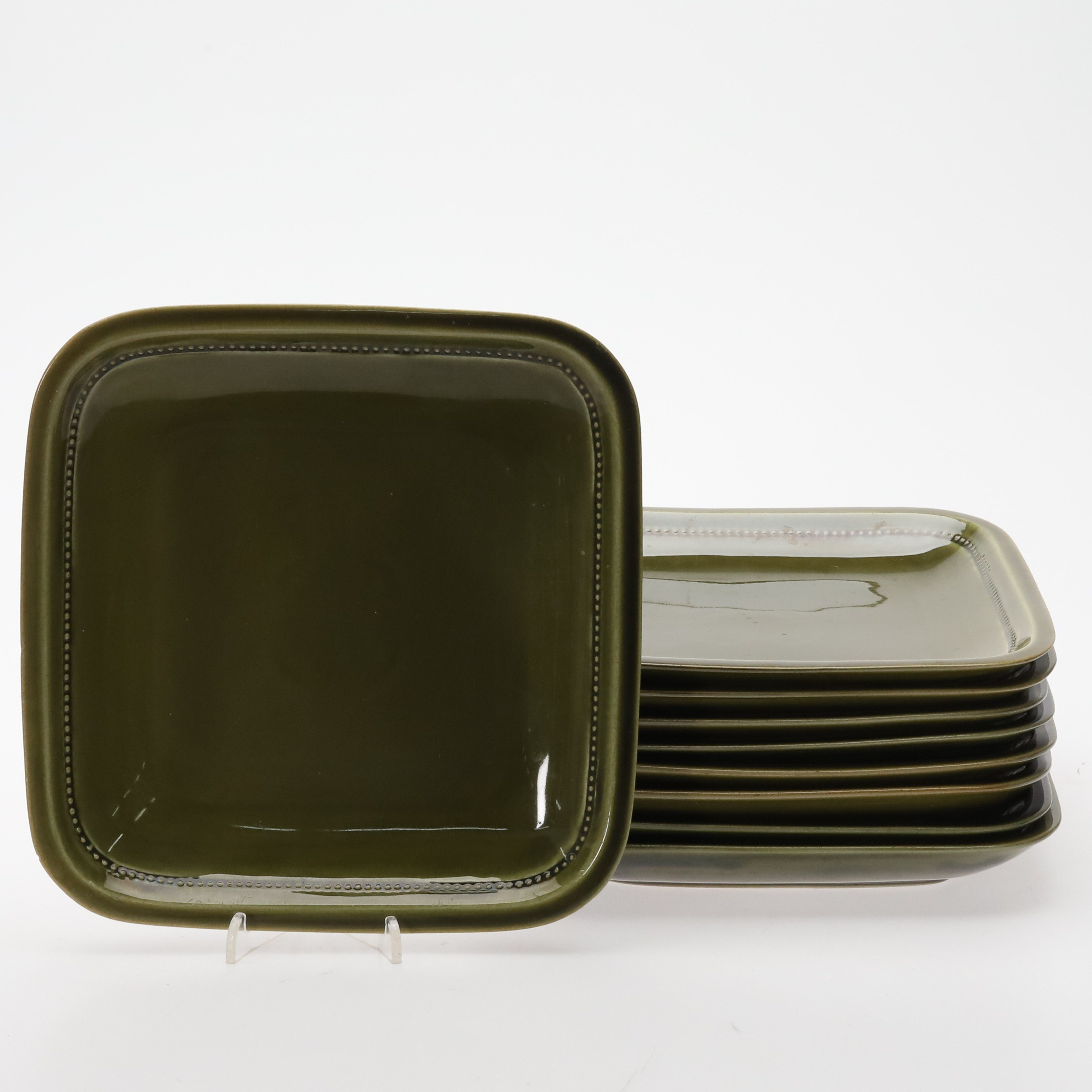 OLIVGRÖNA TALLRIKAR, OLD HÖGANÄS, modell 656, 1970-tal, 9 st.