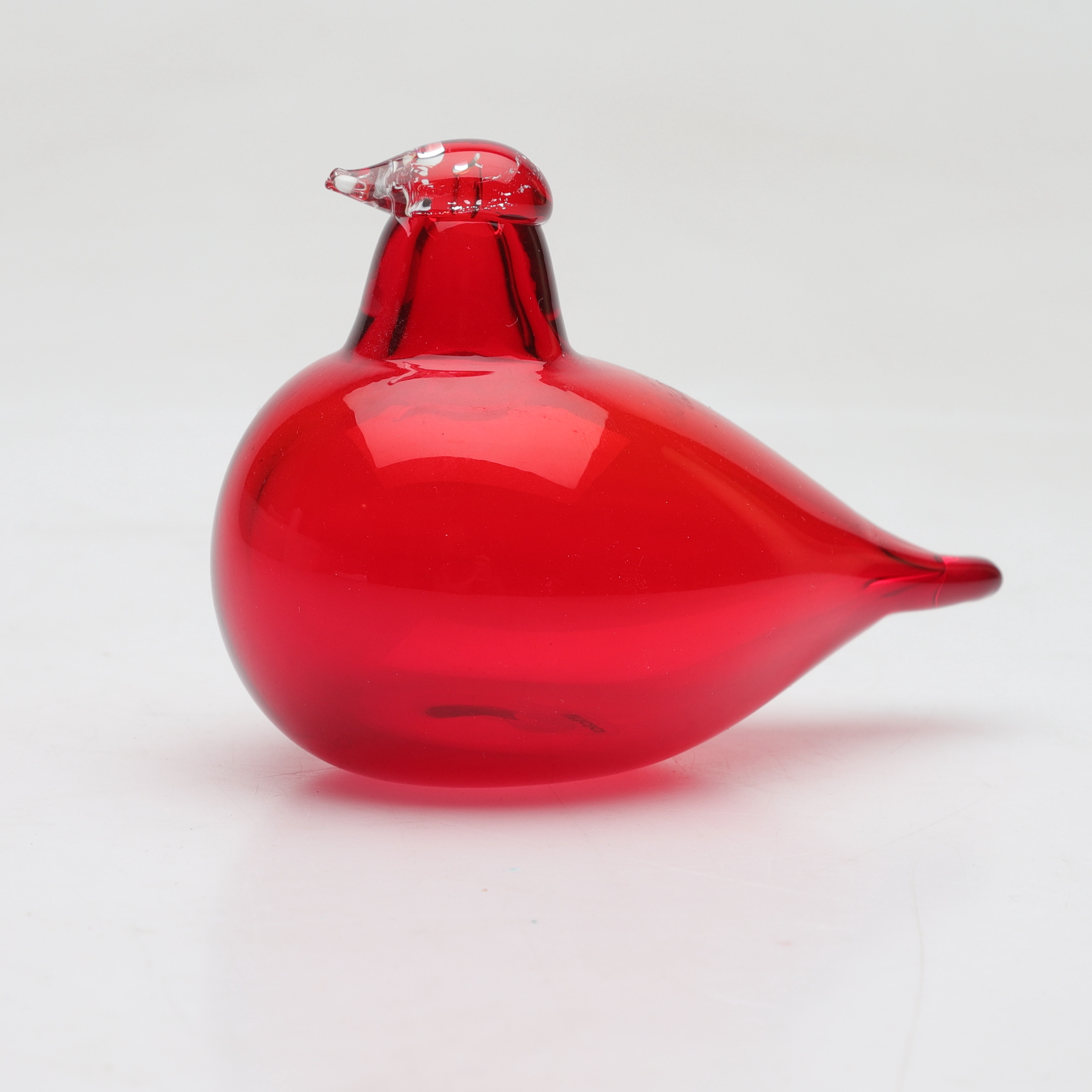 OIVA TOIKKA. figurin, glas, "Liten Tärna", Nuutajärvi / Iittala, Finland.