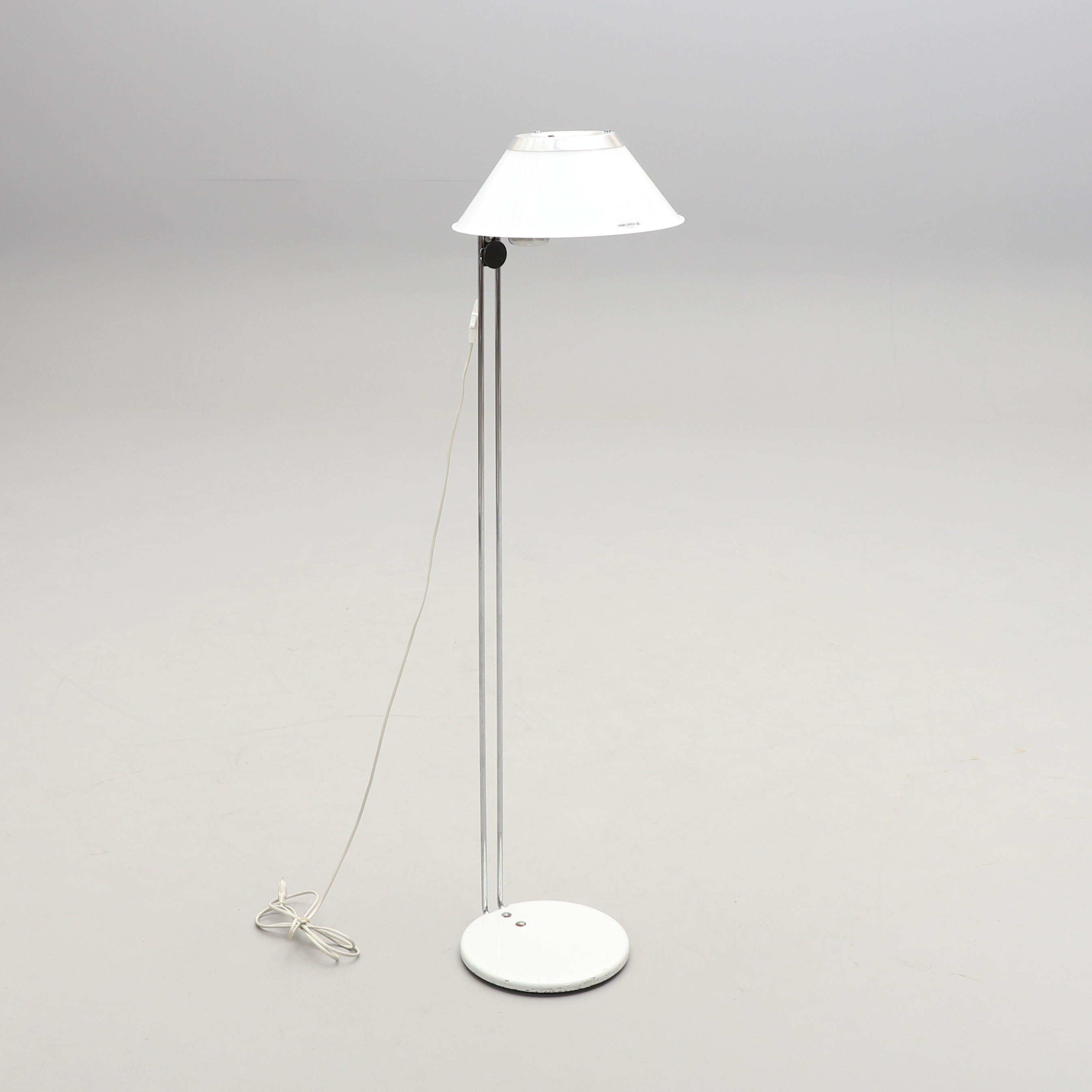 PER SUNDSTEDT. Golvlampa, "Mars", Atelje Lyktan, Åhus.