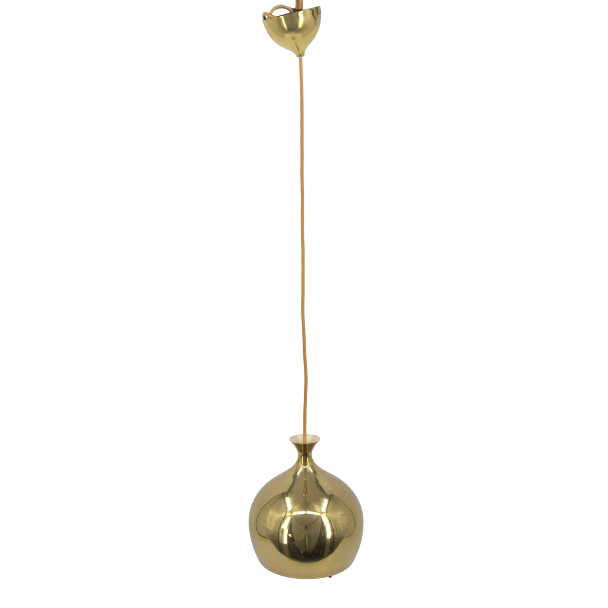 HELGE ZIMDAL. Taklampa, "Löken", mässing, 1950/60-tal.