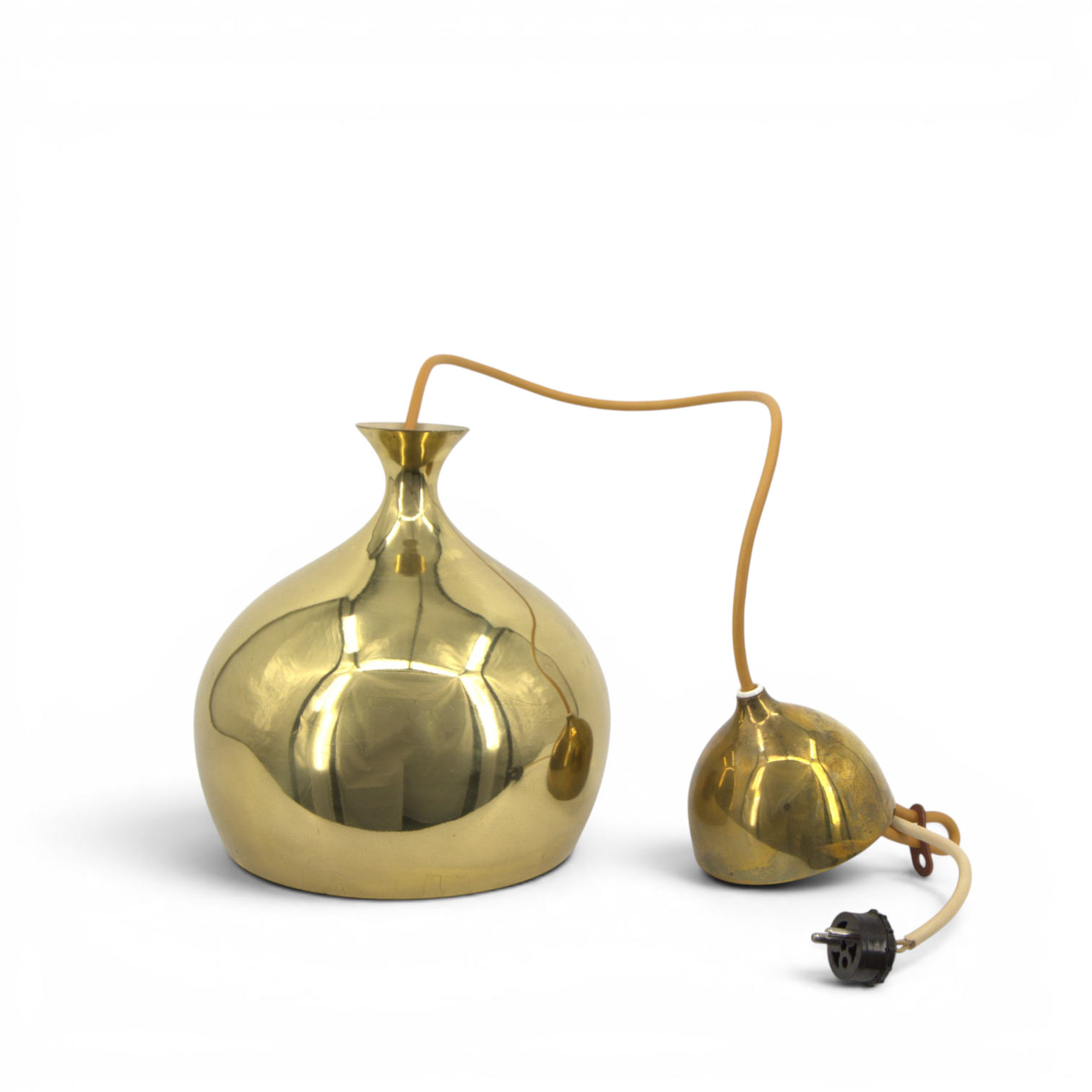 HELGE ZIMDAL. Taklampa, "Löken", mässing, 1950/60-tal.