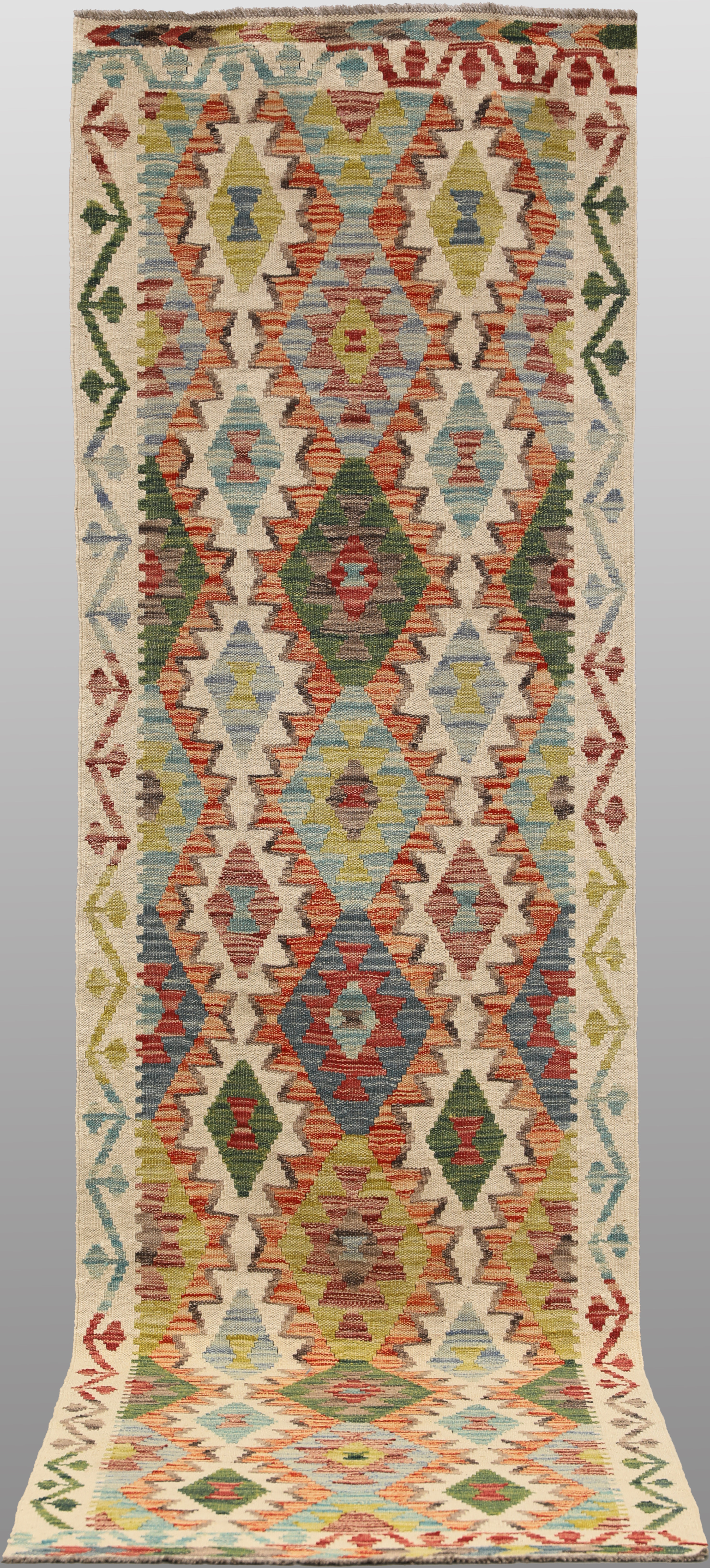 MATTA, gallerimodell, Kelim, cirka 288 x 82 cm.