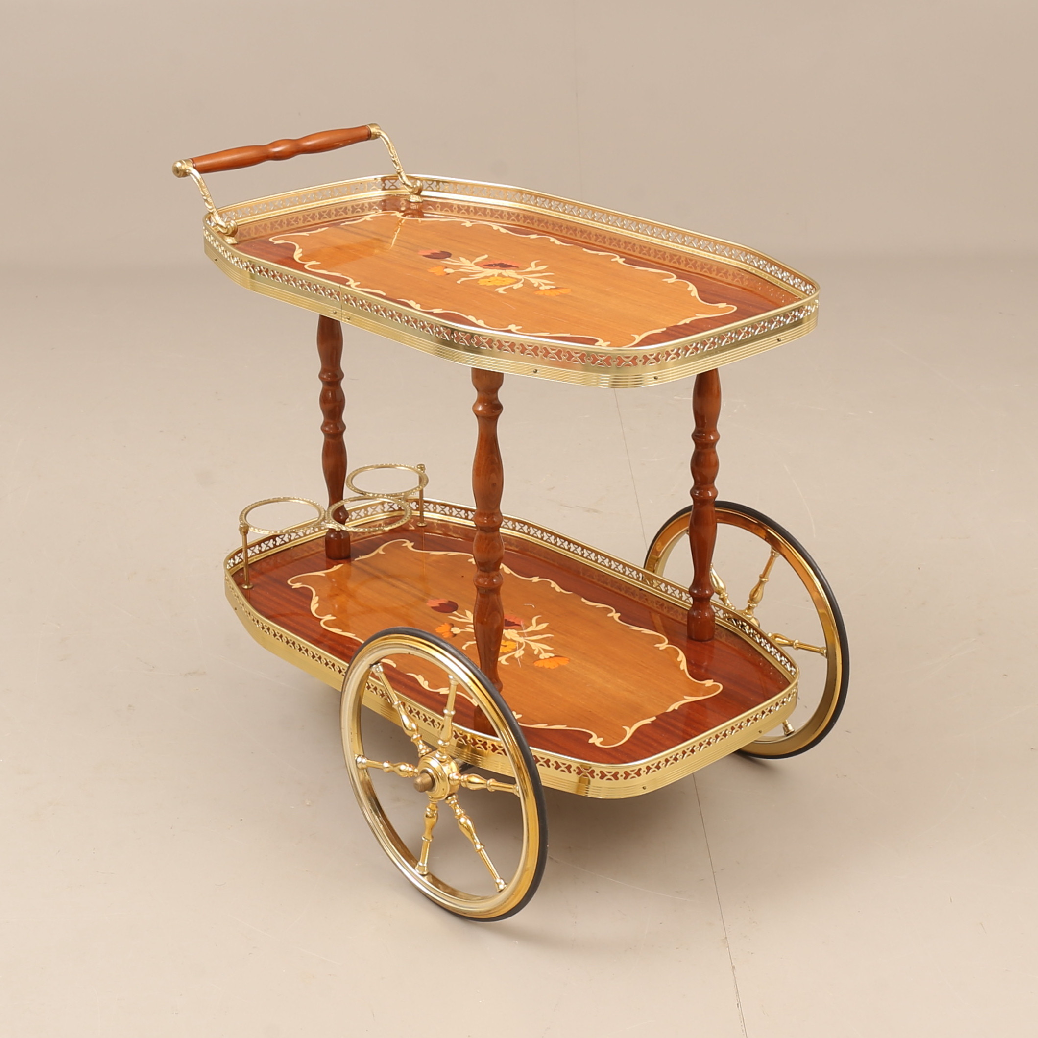 SERVERINGSVAGN, mässing, trä, 1900-talets andra hälft.
