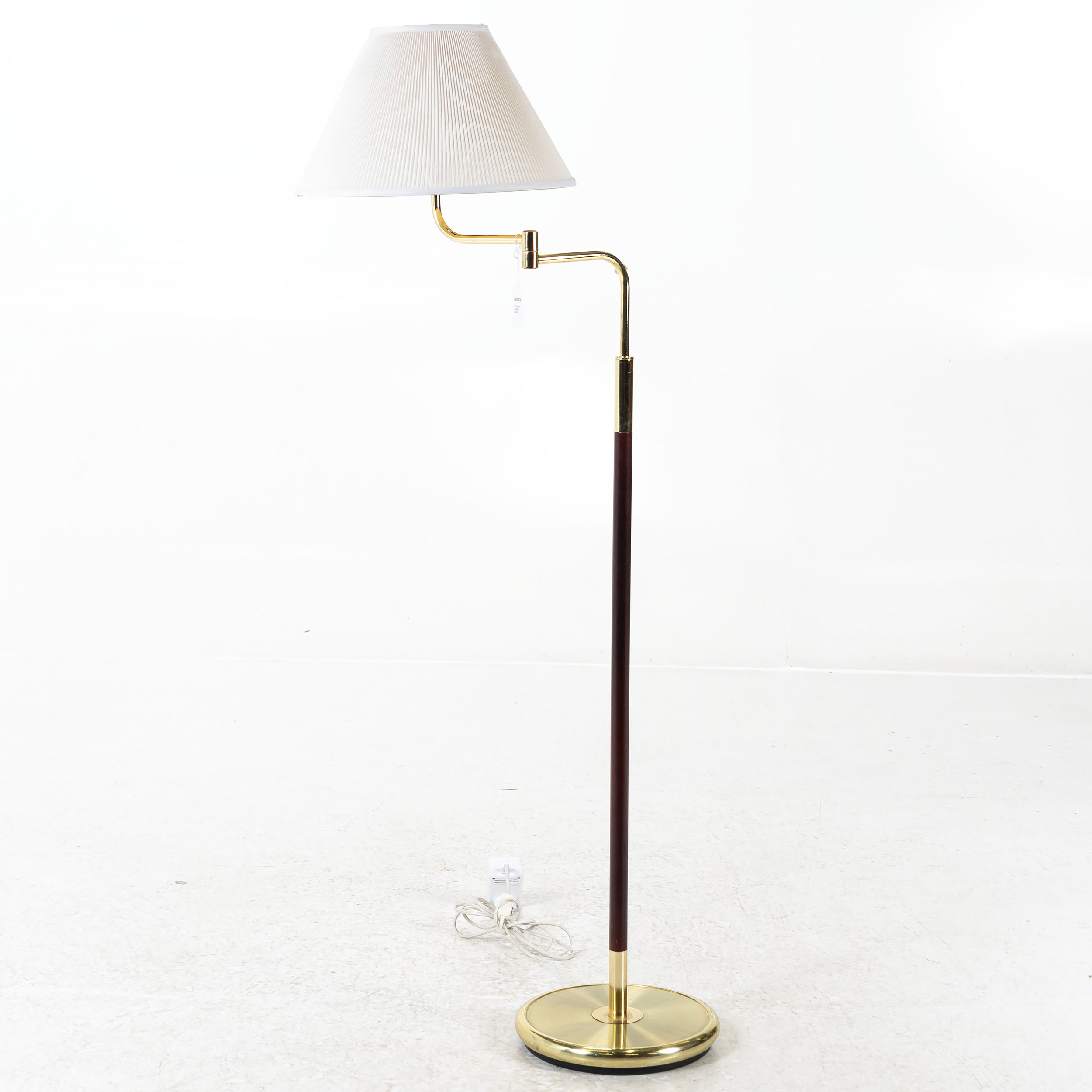 GOLVLAMPA, gulmetall, Fagerhult.