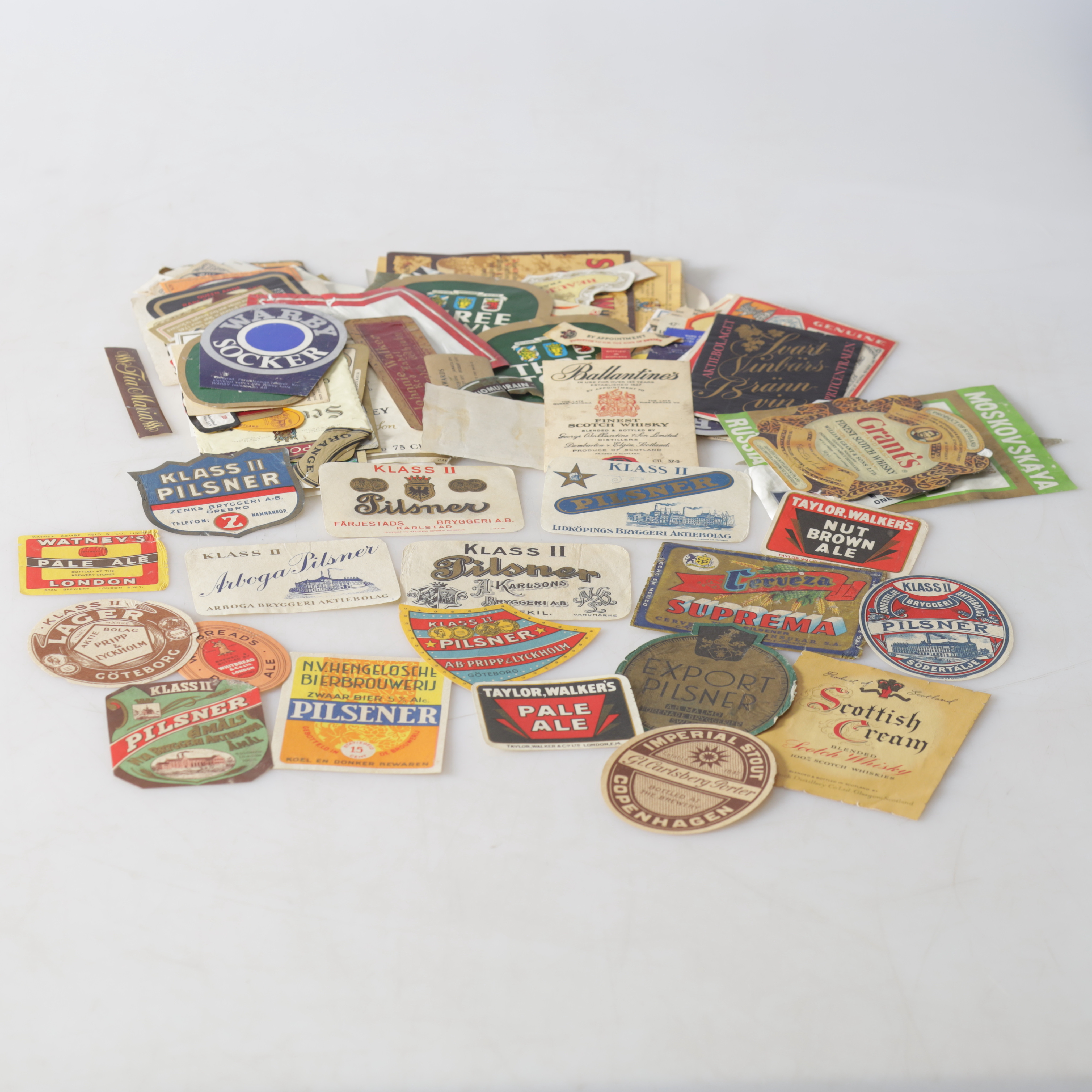 ETIKETTER, öl & alkohol, 1900-tal.