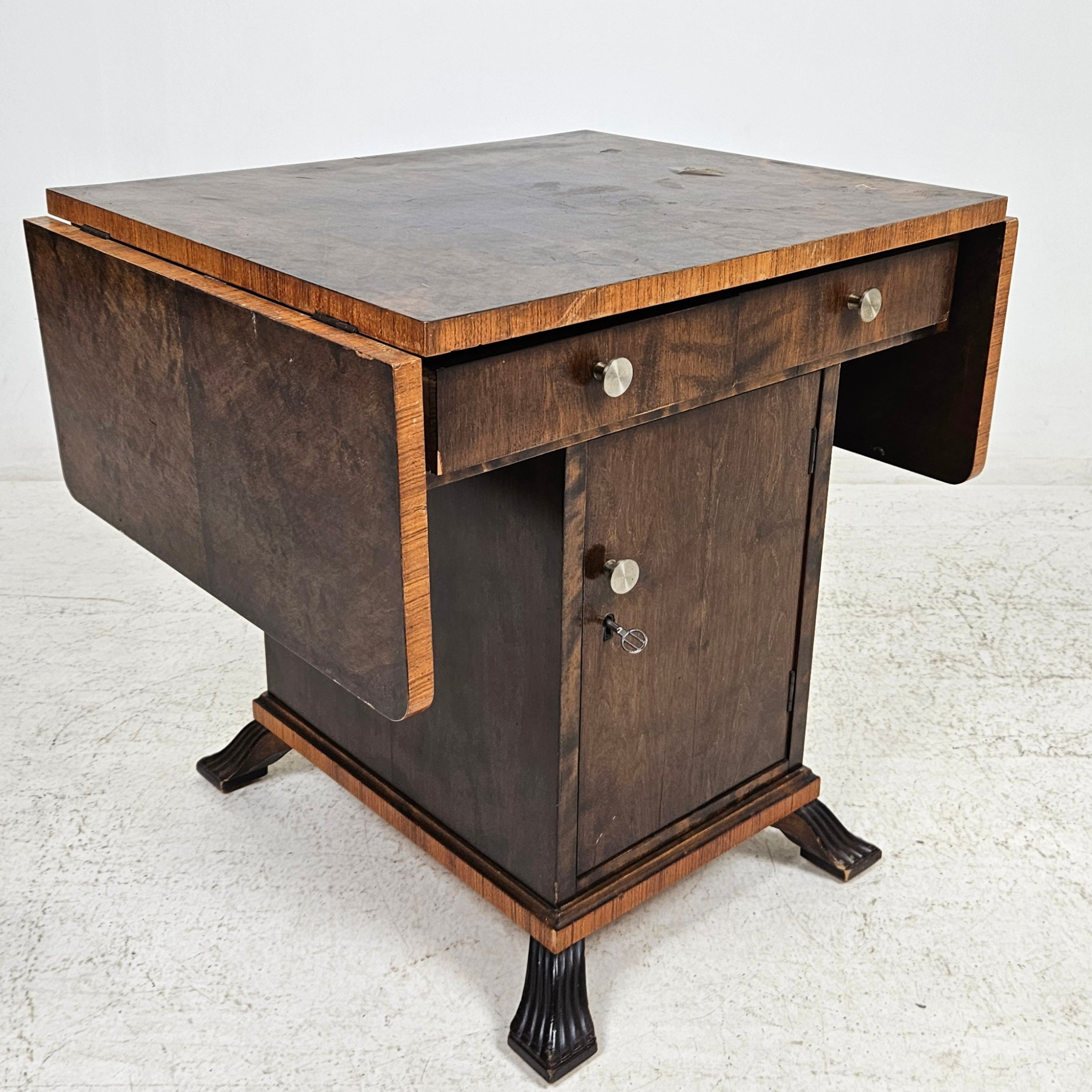 RÖKBORD, 1930-tal.