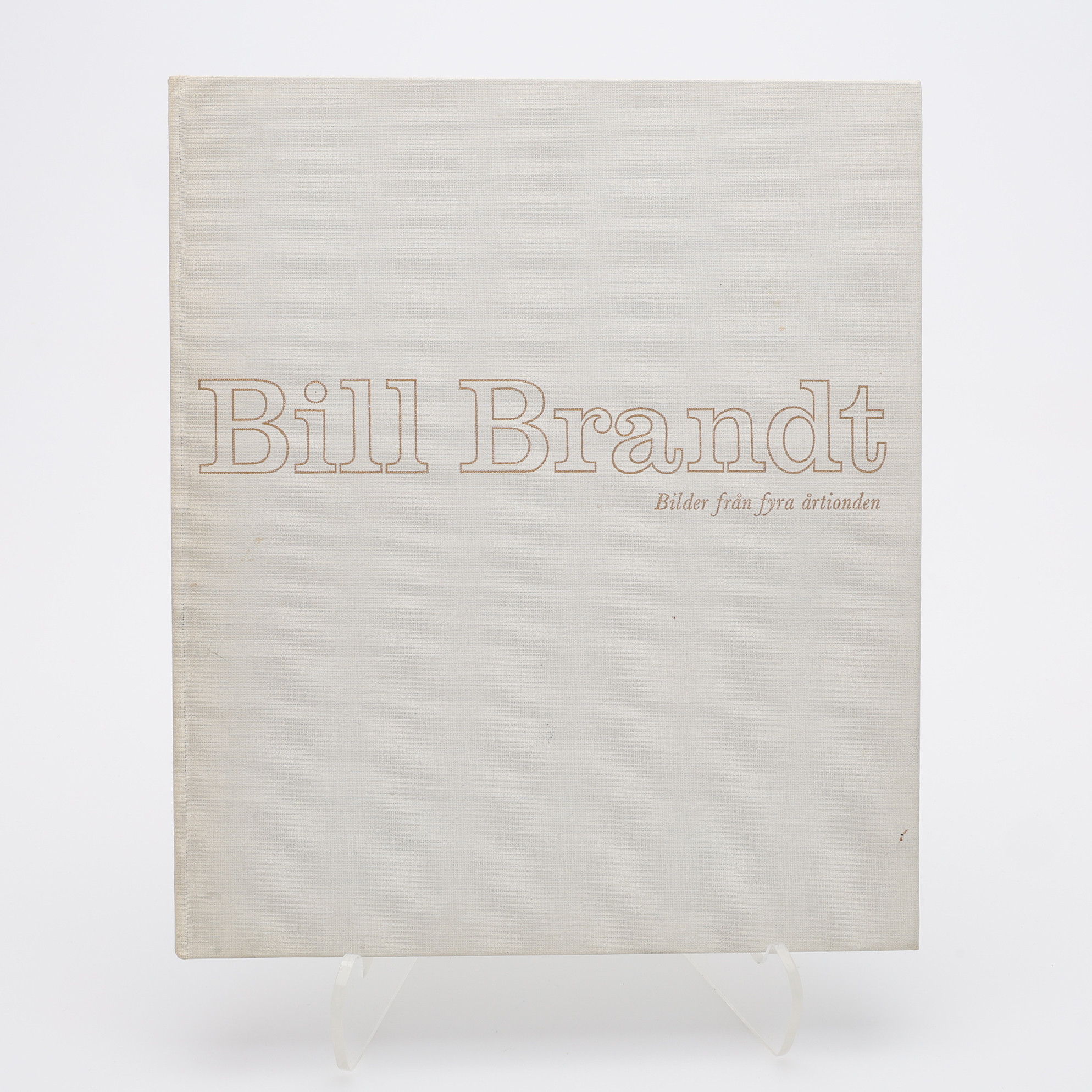 FOTO. DEN BRITTISKE FOTOGRAFEN BILL BRANDTS "BILDER FRÅN FYRA ÅRTIONDEN", 1966.