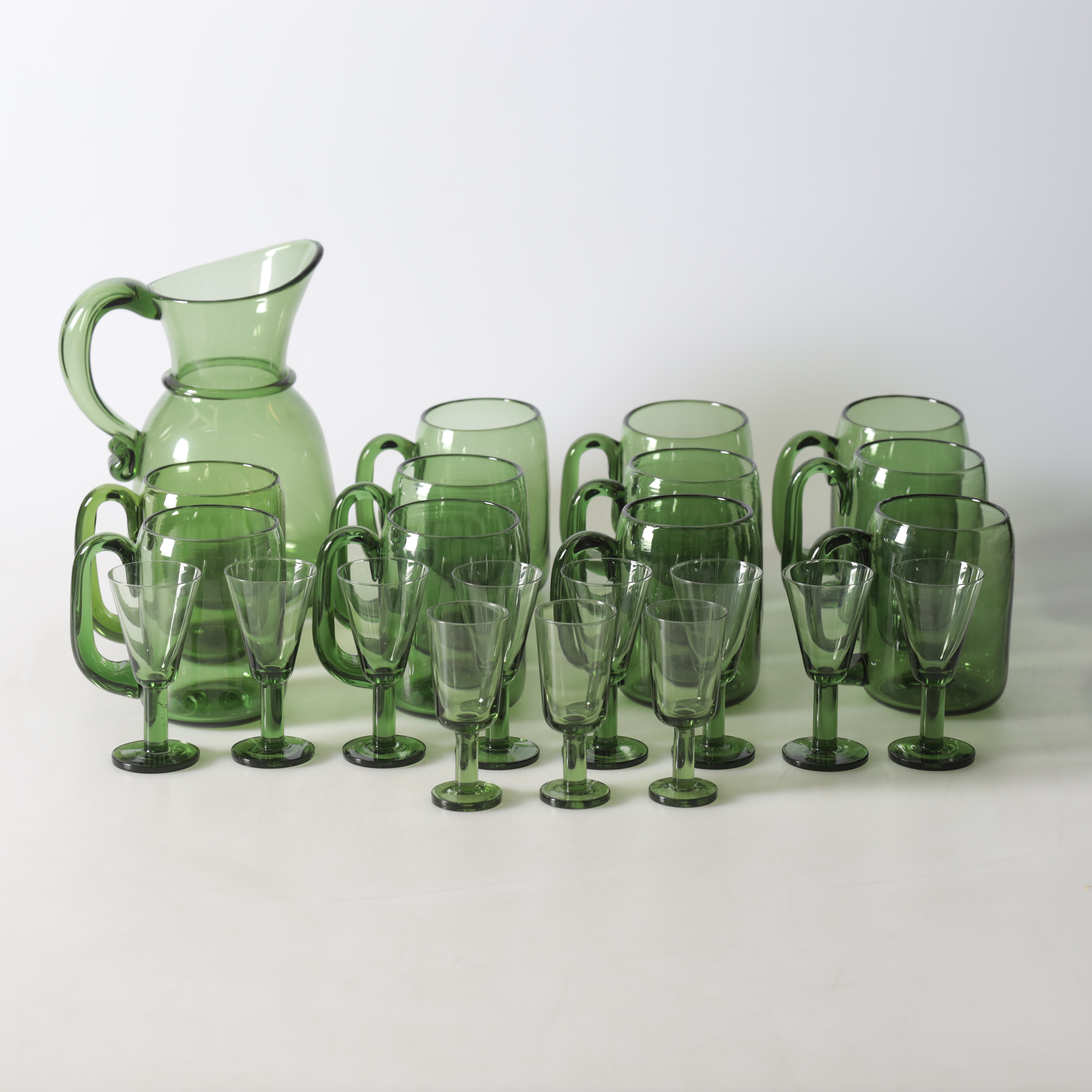DRYCKESSERVIS, 23 delar, glas, 1900-tal.