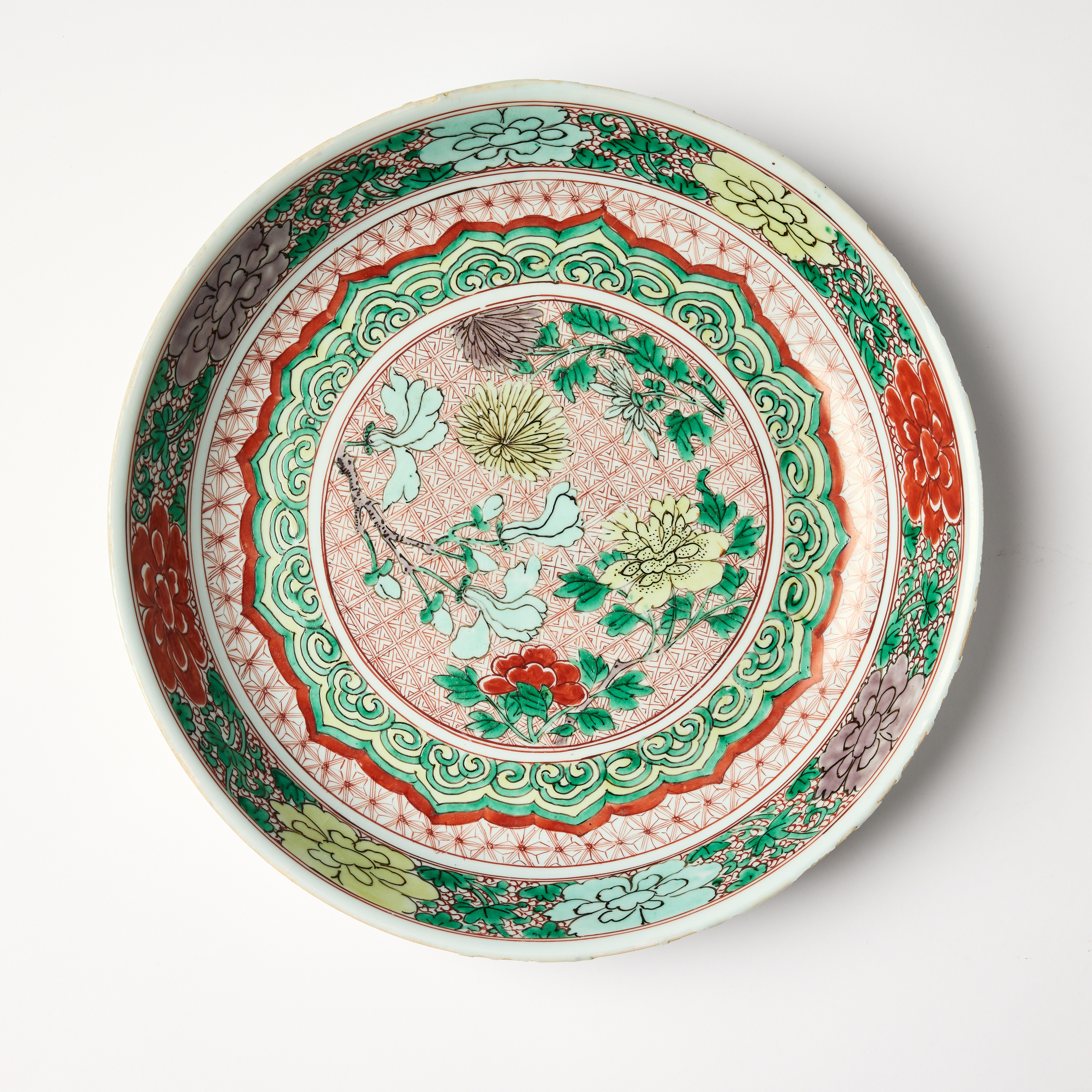 A Chinese Famille Verte Saucer Dish.