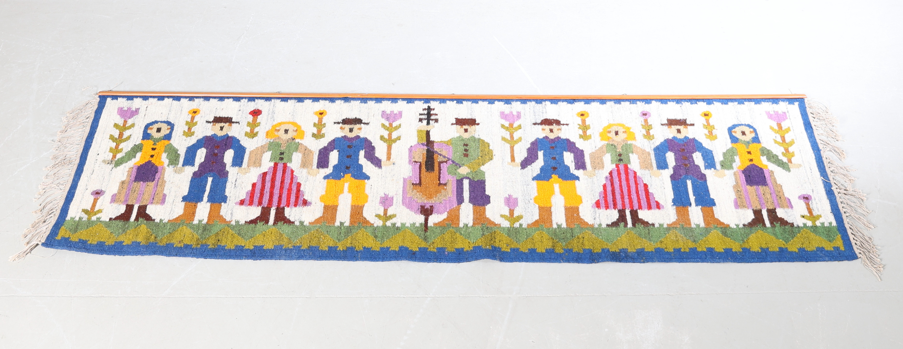 TANIEC KAMIŃSKI. Bonad, 60 x 210, etikettmärkt.