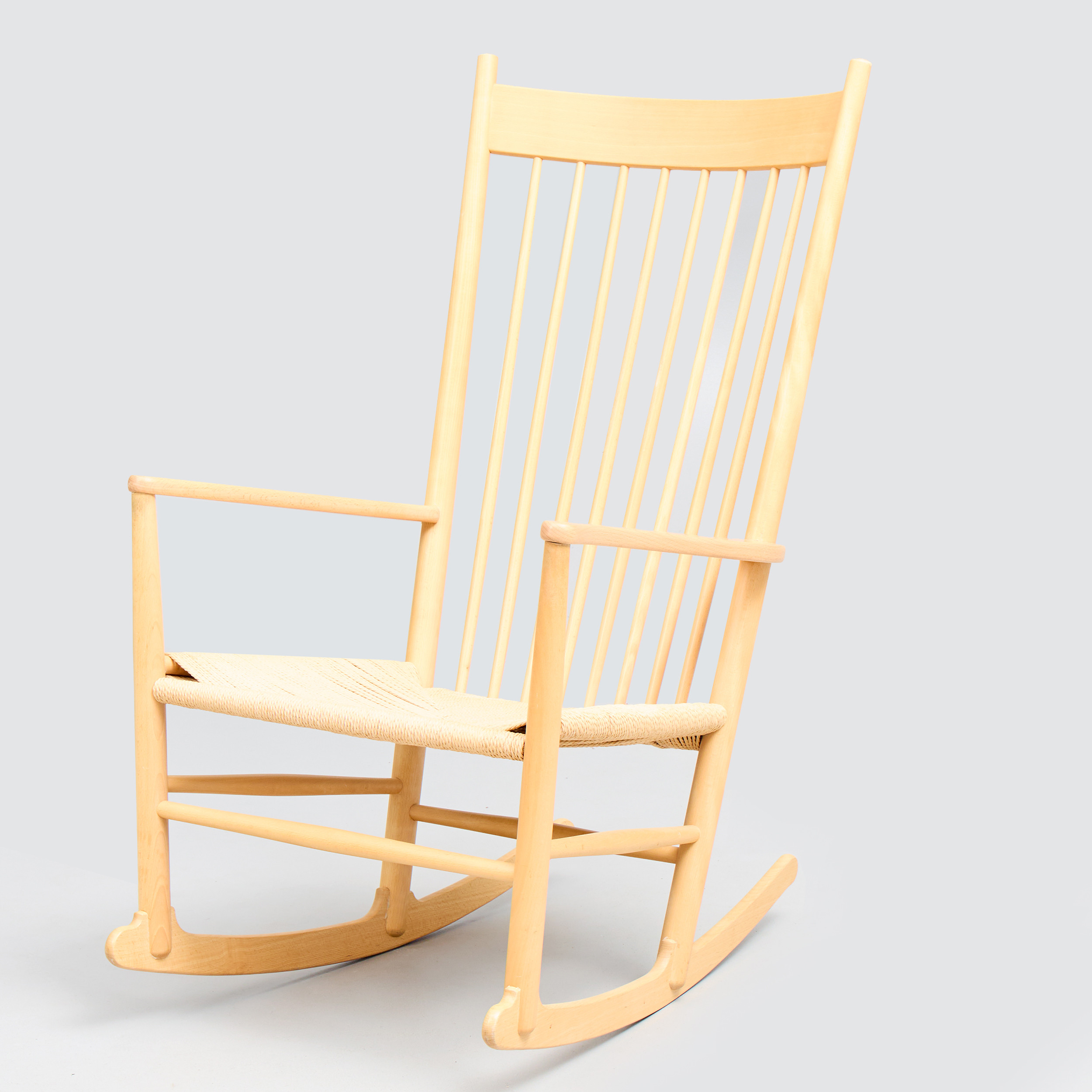 HANS J WEGNER. Gungstol, "J16".