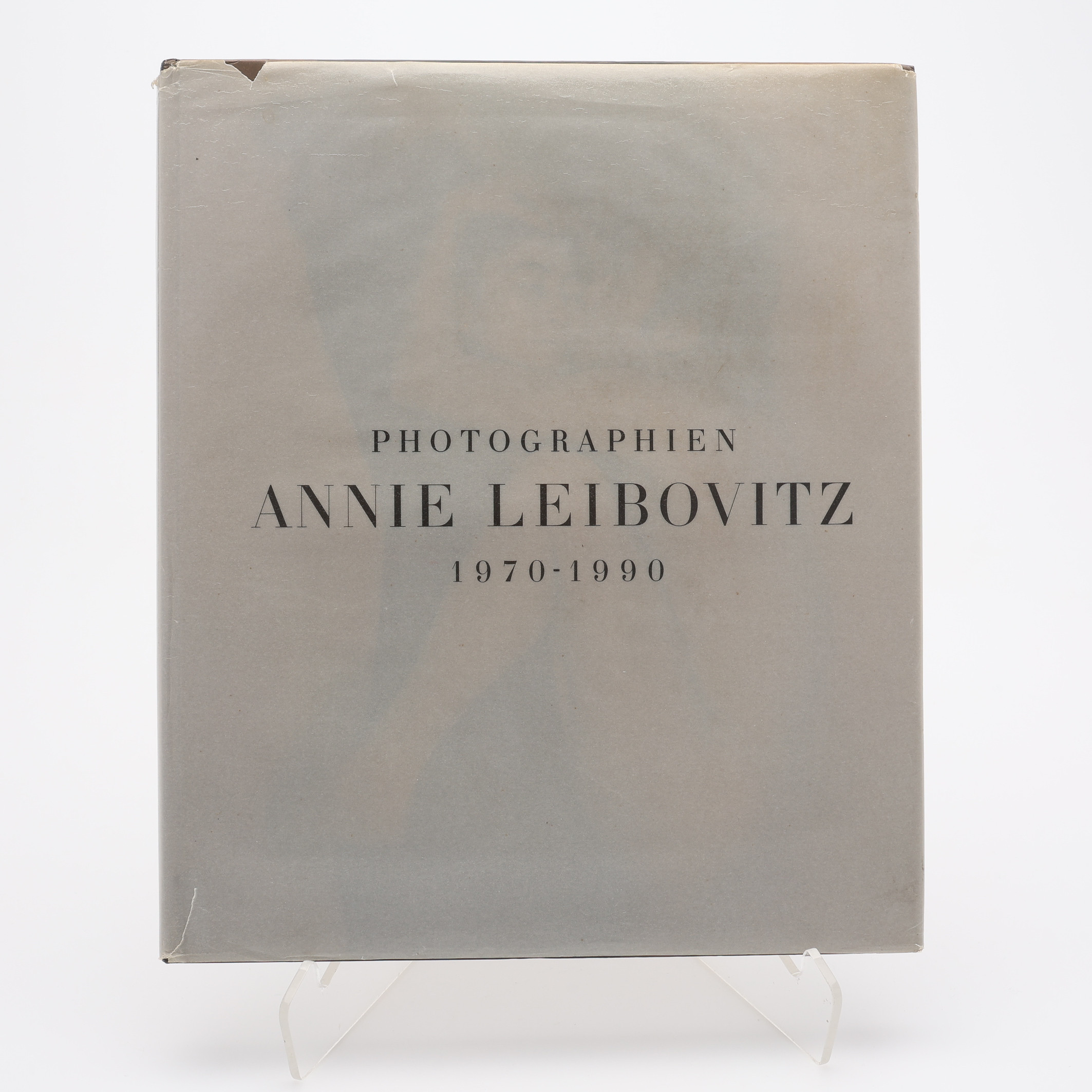 FOTO. DEN AMERIKANSKE FOTOGRAFEN ANNIE LEIBOVITZ "PHOTOGRAPHIEN 1970-1990", 1991/1992.