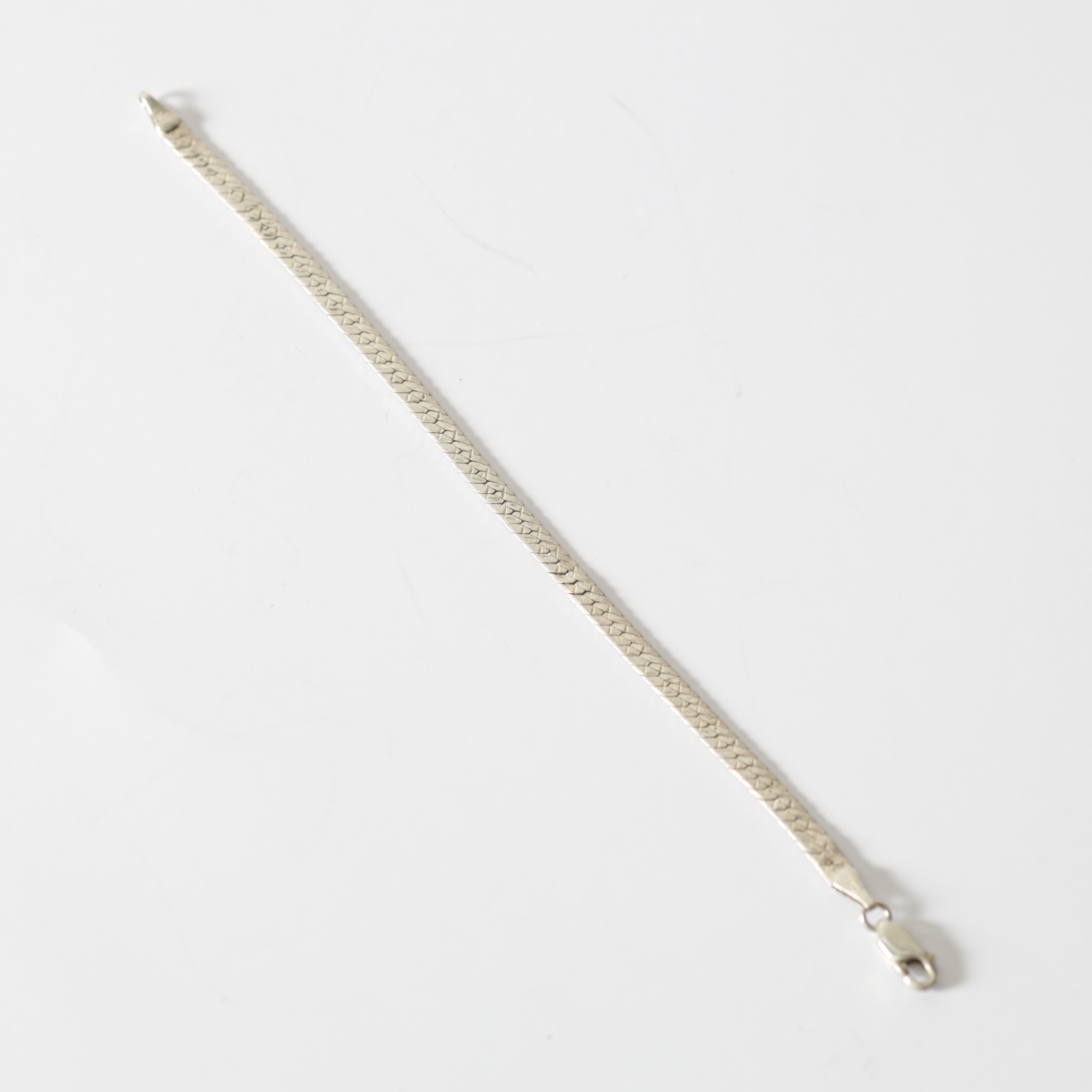 ARMBAND, sterlingsilver, Italien. Totalvikt ca 5,4 gram.
