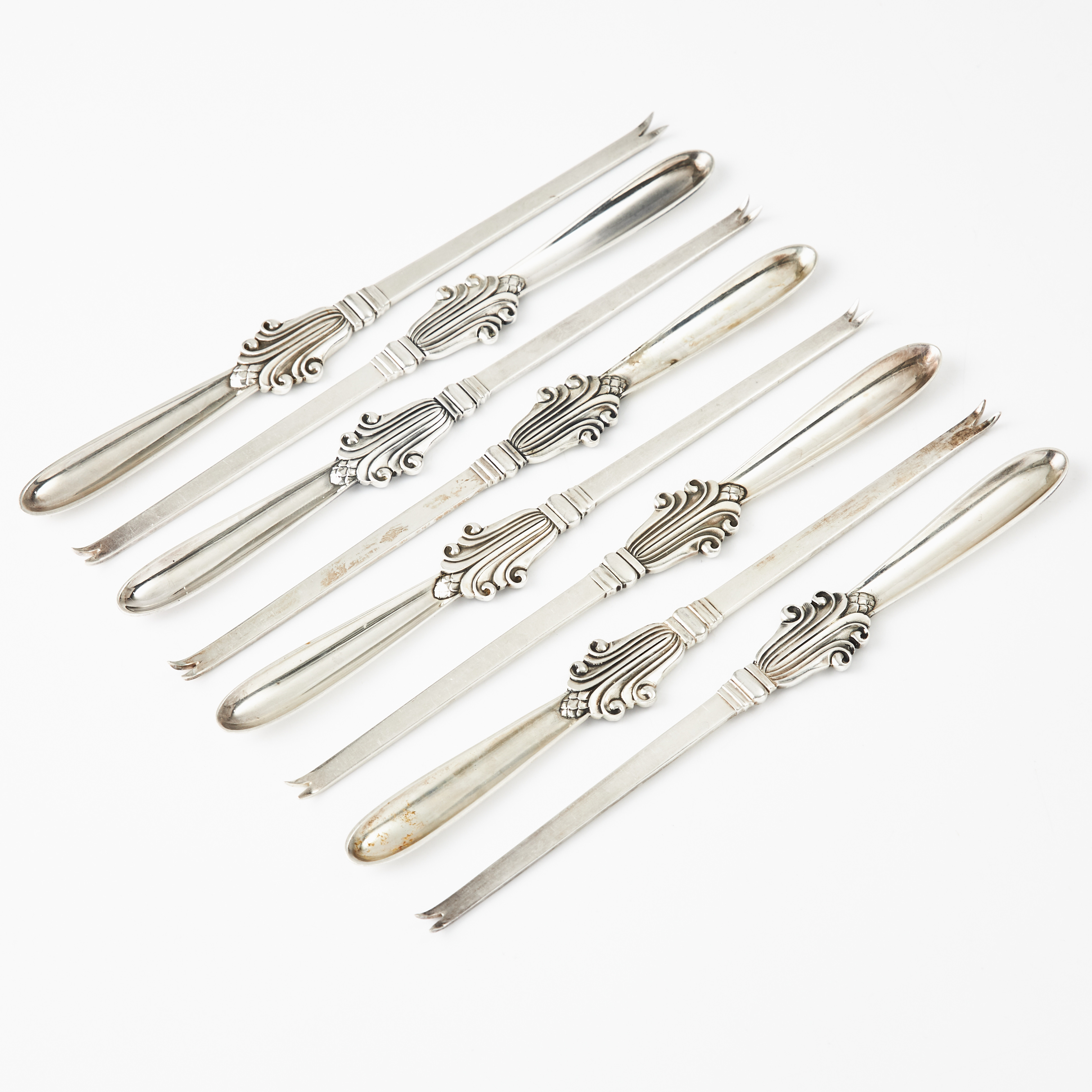 GEORG JENSEN & WENDEL. Hummergafflar, 8 st., sterlingsilver, modell "Acantus".