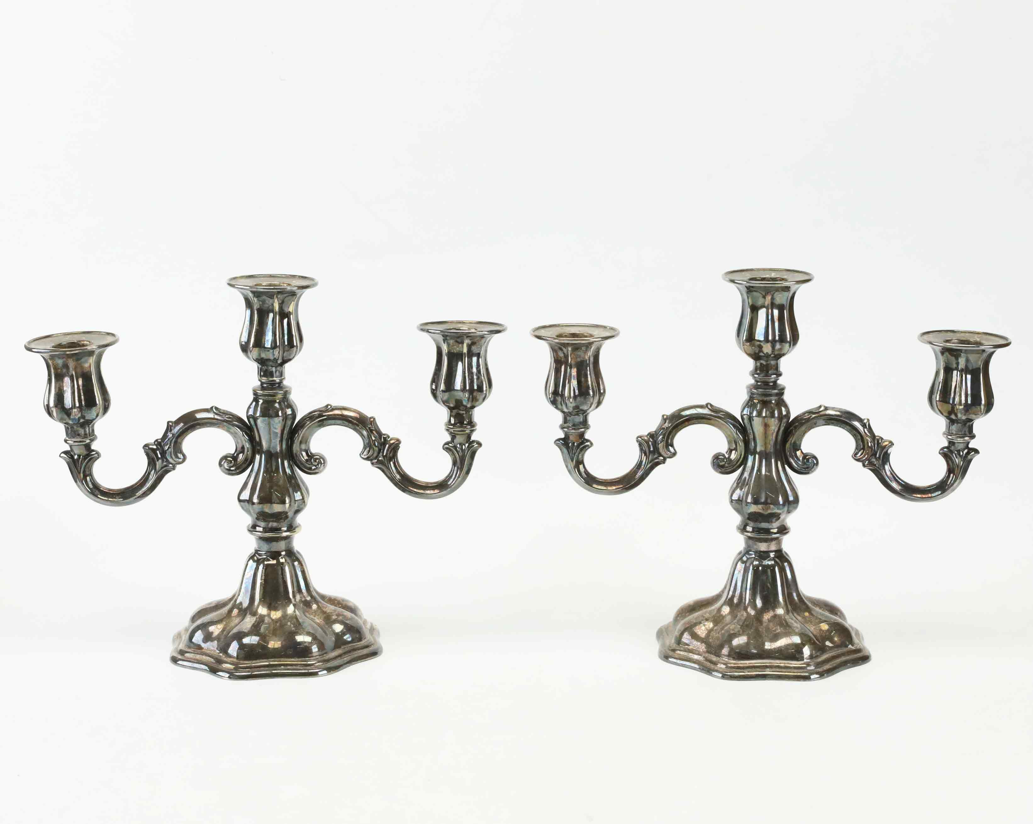 LJUSSTAKAR, ett par, nysilver, rokoko-stil, 1900-tal.