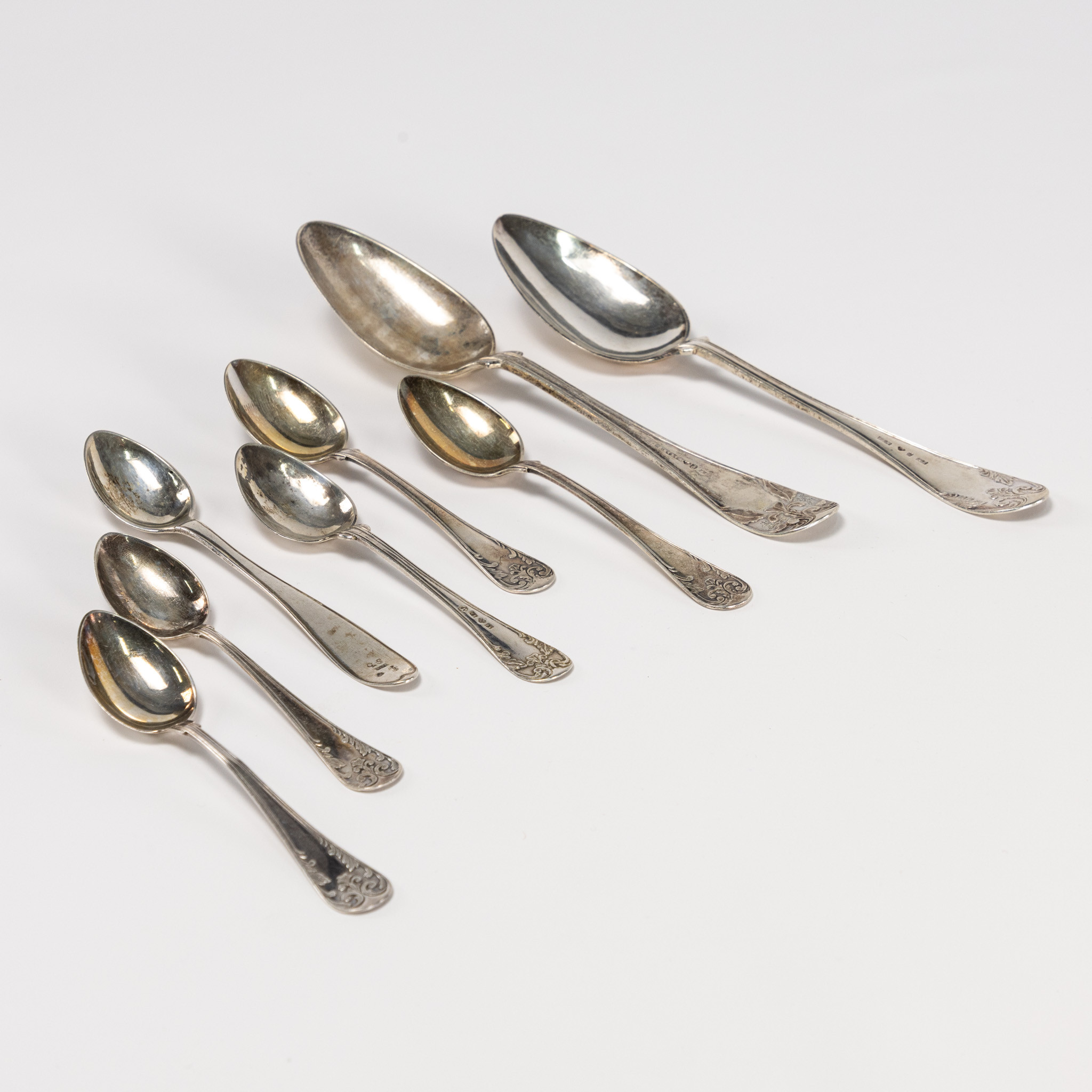 SKEDAR. 8 delar, silver, delvis 1800-tal.