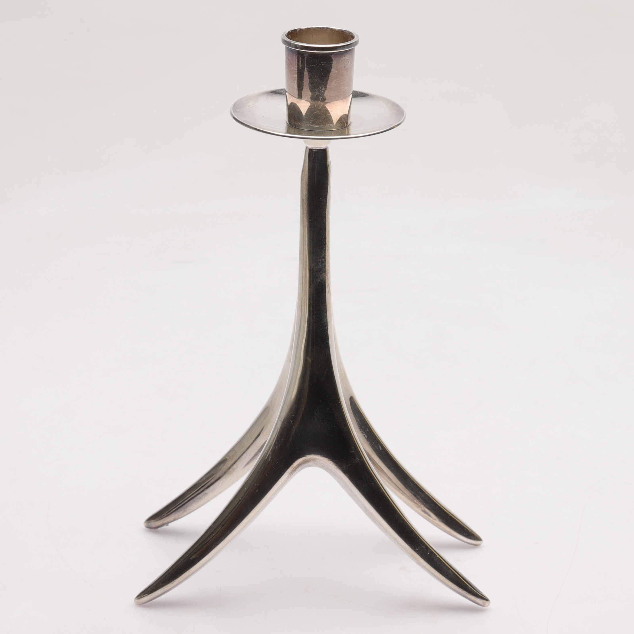 ANNA-GRETA EKER. Ljusstake, Silver, signerad A-G Eker, Auran Kultaseppä, 1958.