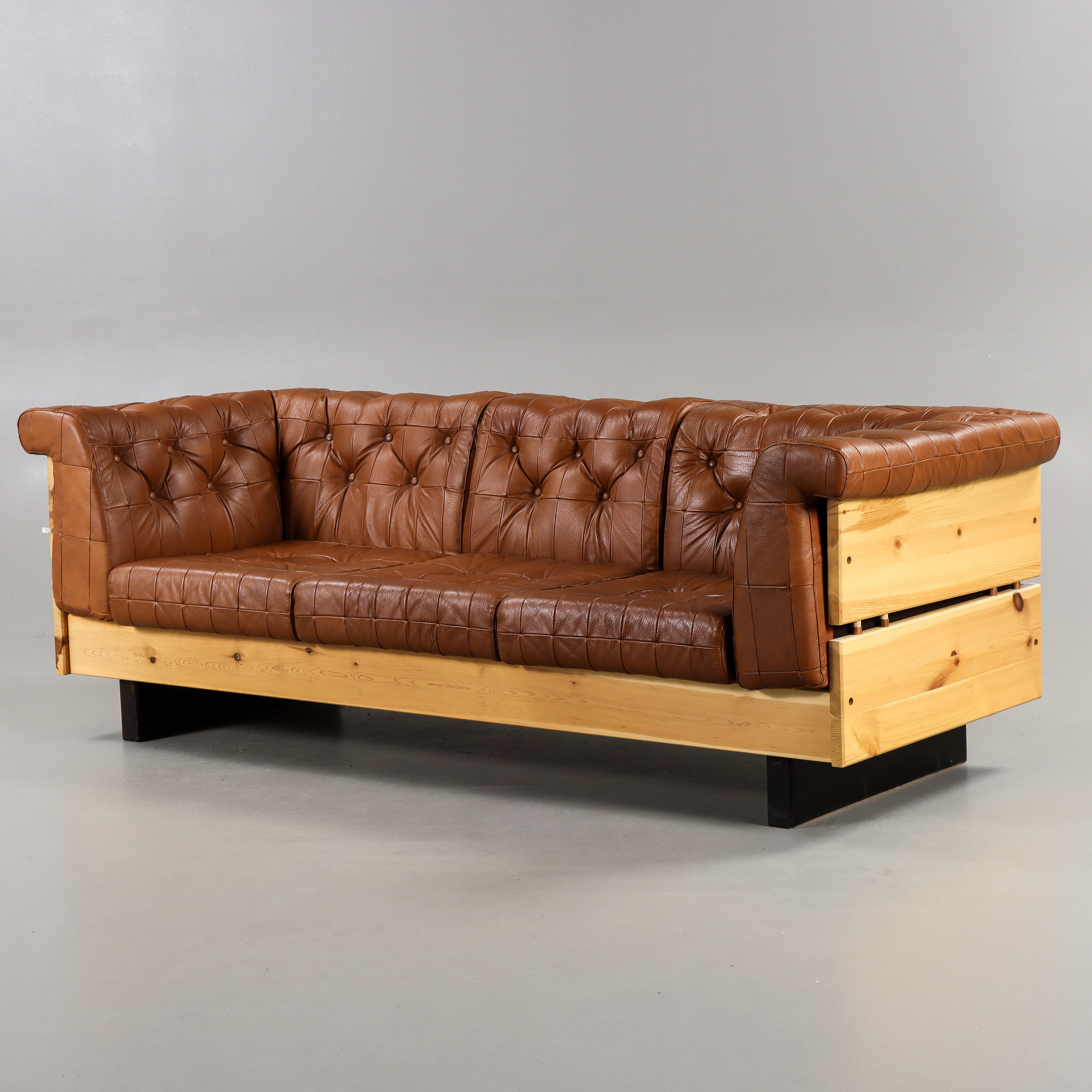 JAN ERIK LINDGREN. Soffa "Party Corner" Ekornes, Norge 1900-talets andra hälft.