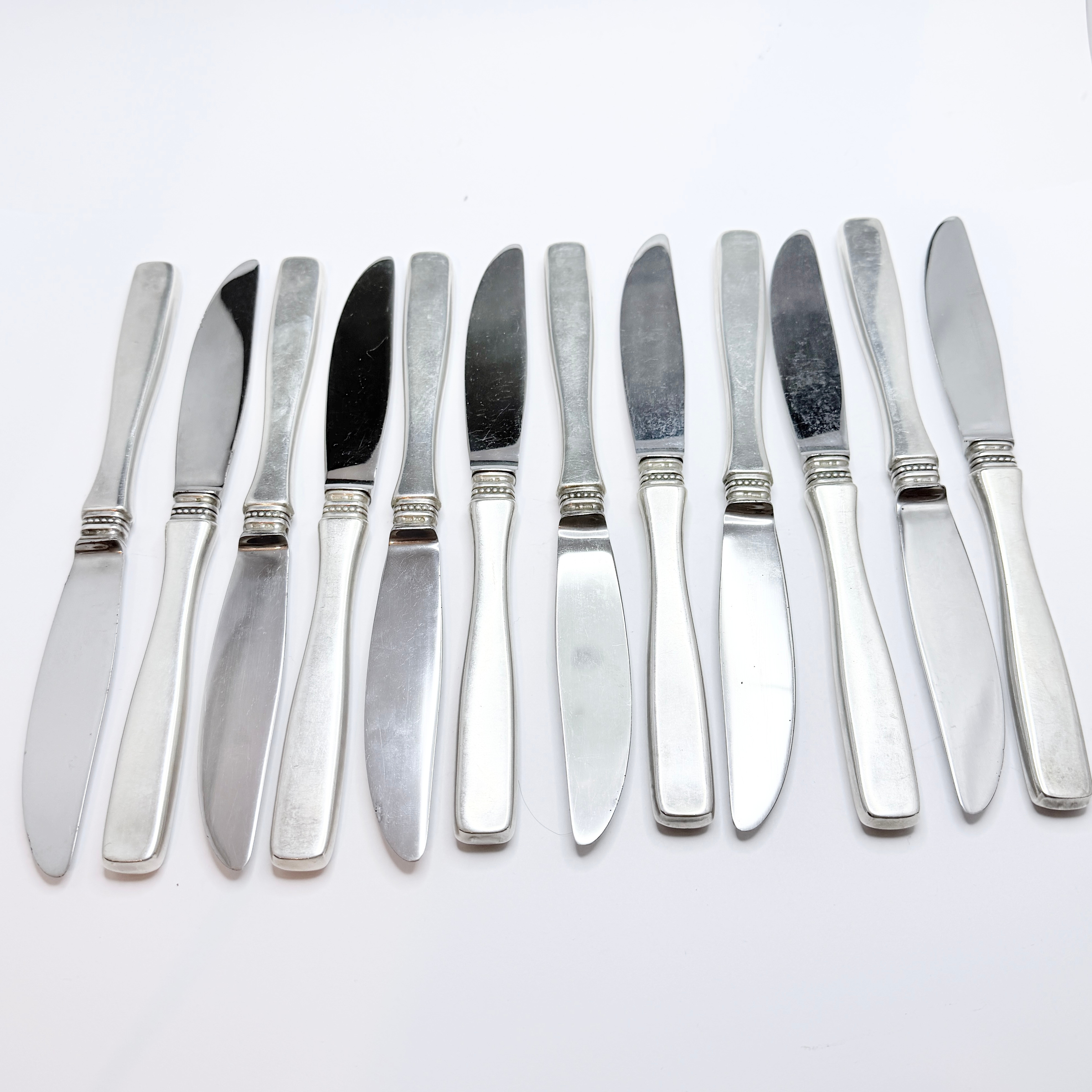 Knivar. Silver. "Uppsala" 12st.