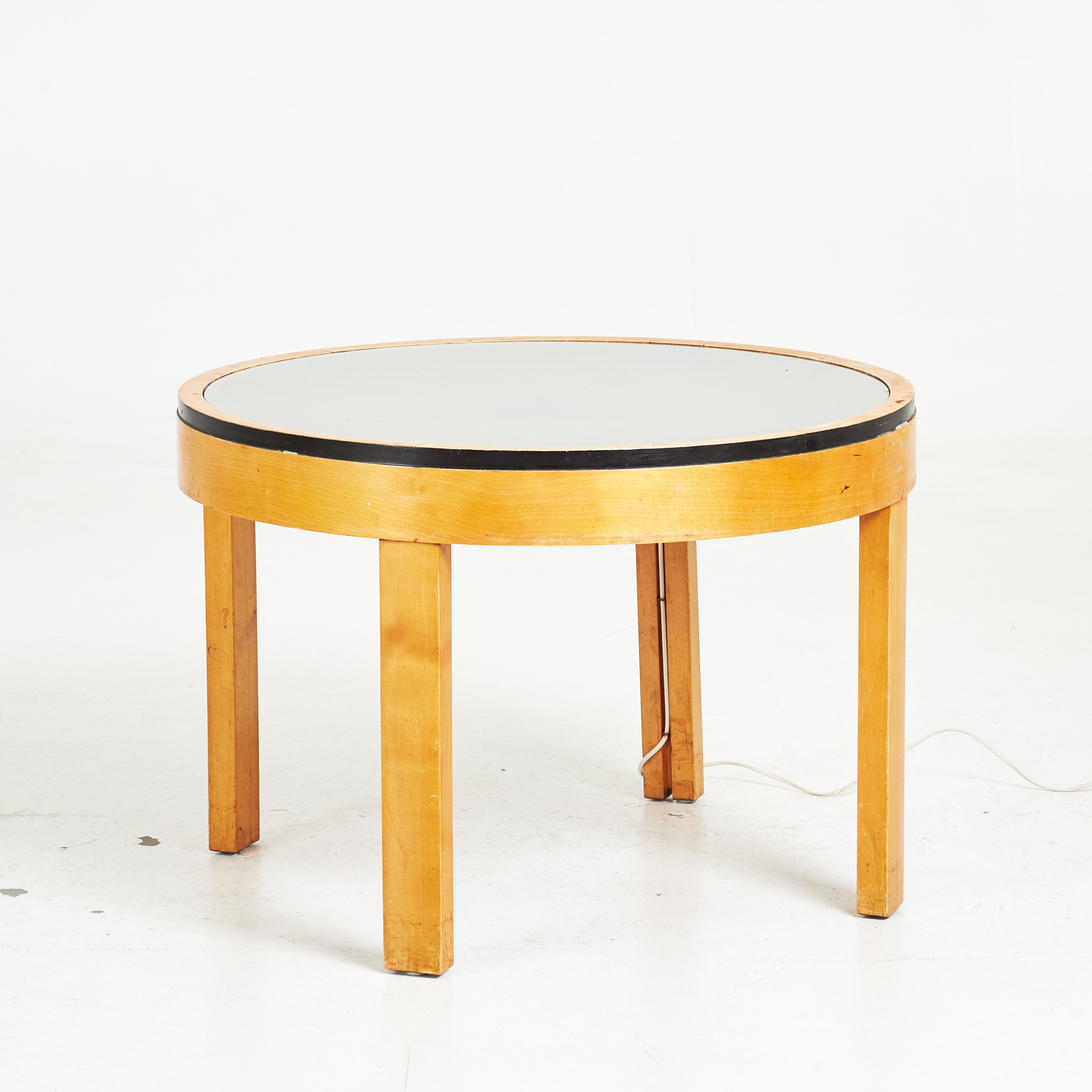 SOFFBORD, 1930/40-tal, björk, svärtade detaljer, frostad glasskiva med tre ljuskällor undertill.