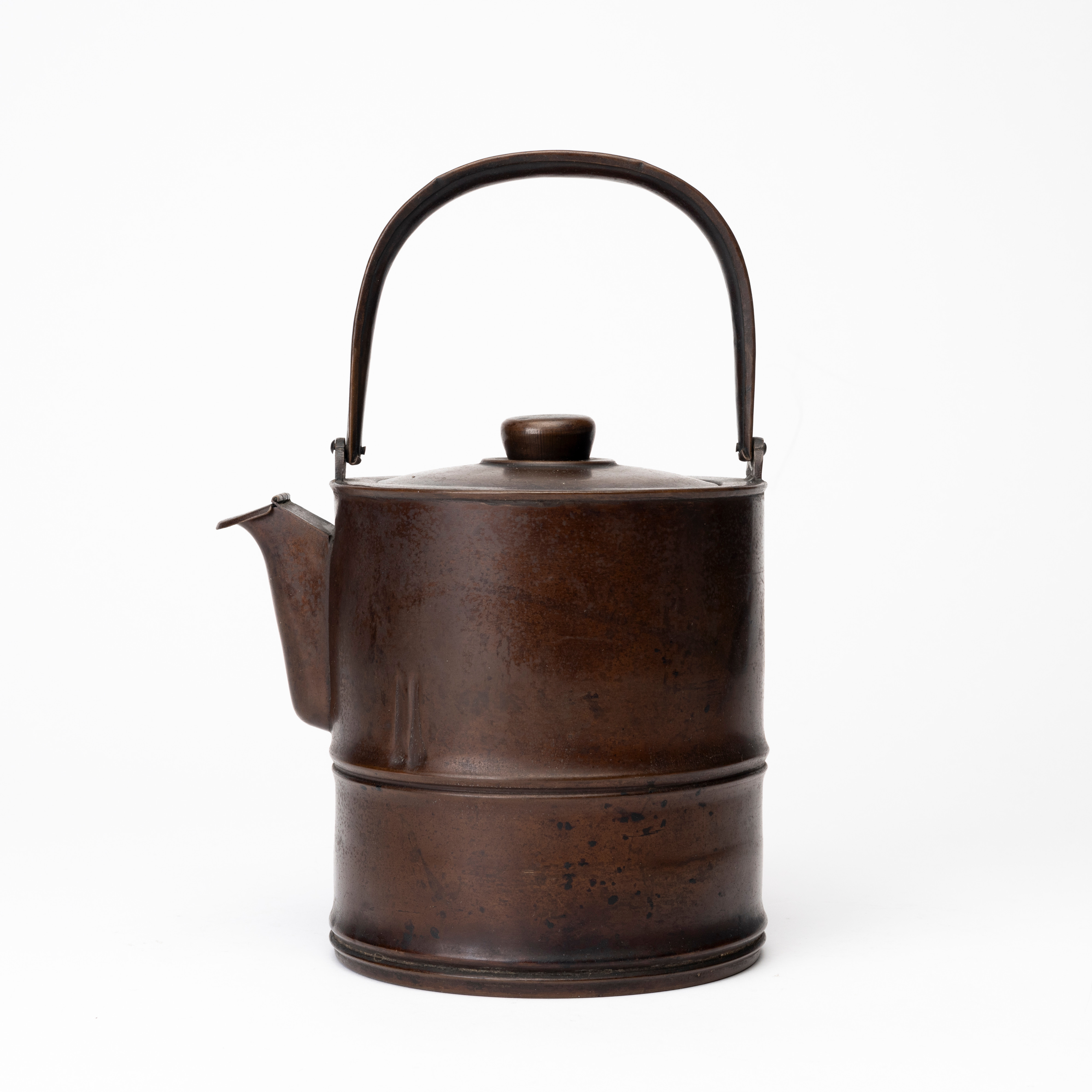 TEKANNA med LOCK , koppar, Japan, bär märkning, 1900-talets första hälft.