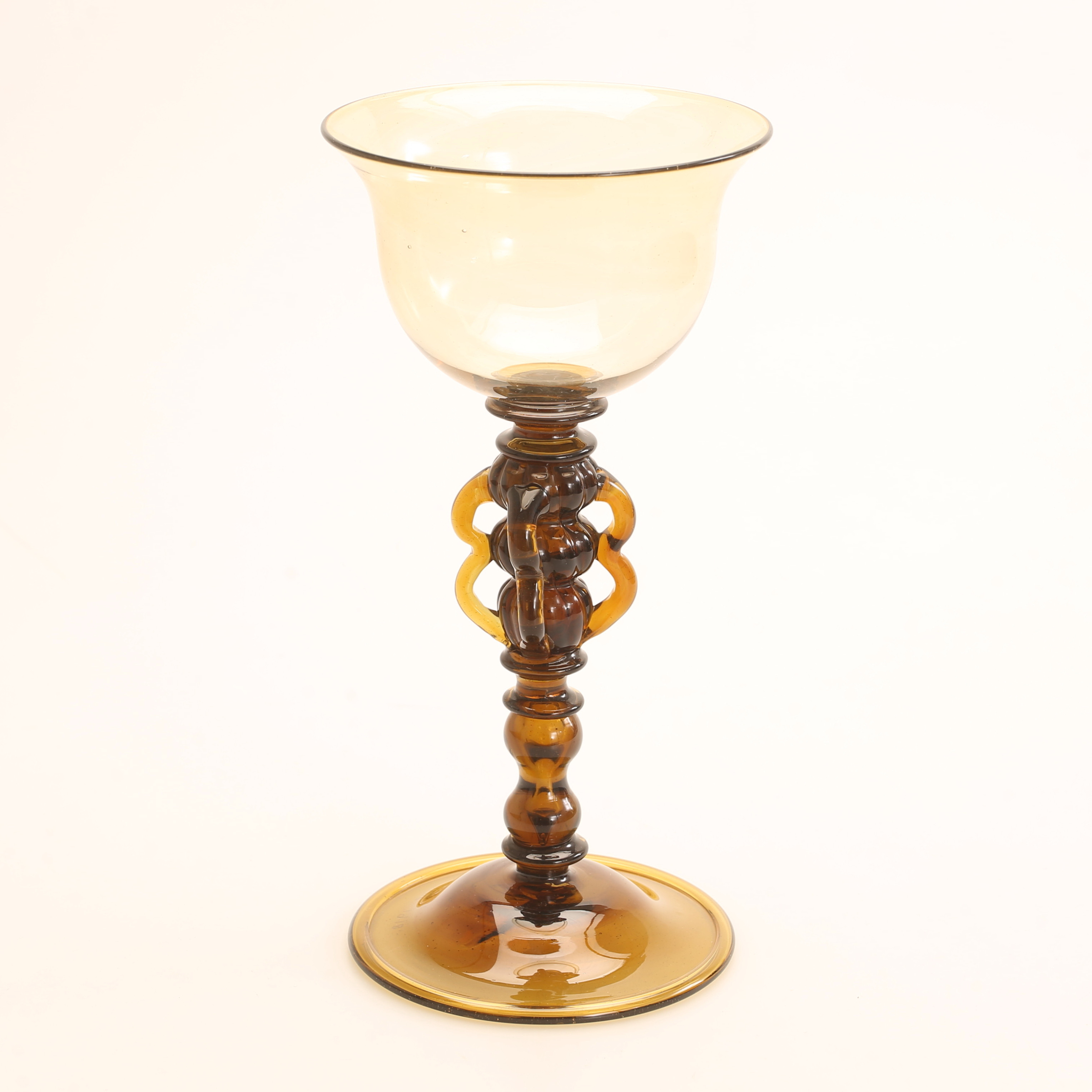 EDVIN OLLERS. Pokal, signerad 1500 Reijmyre 1918.