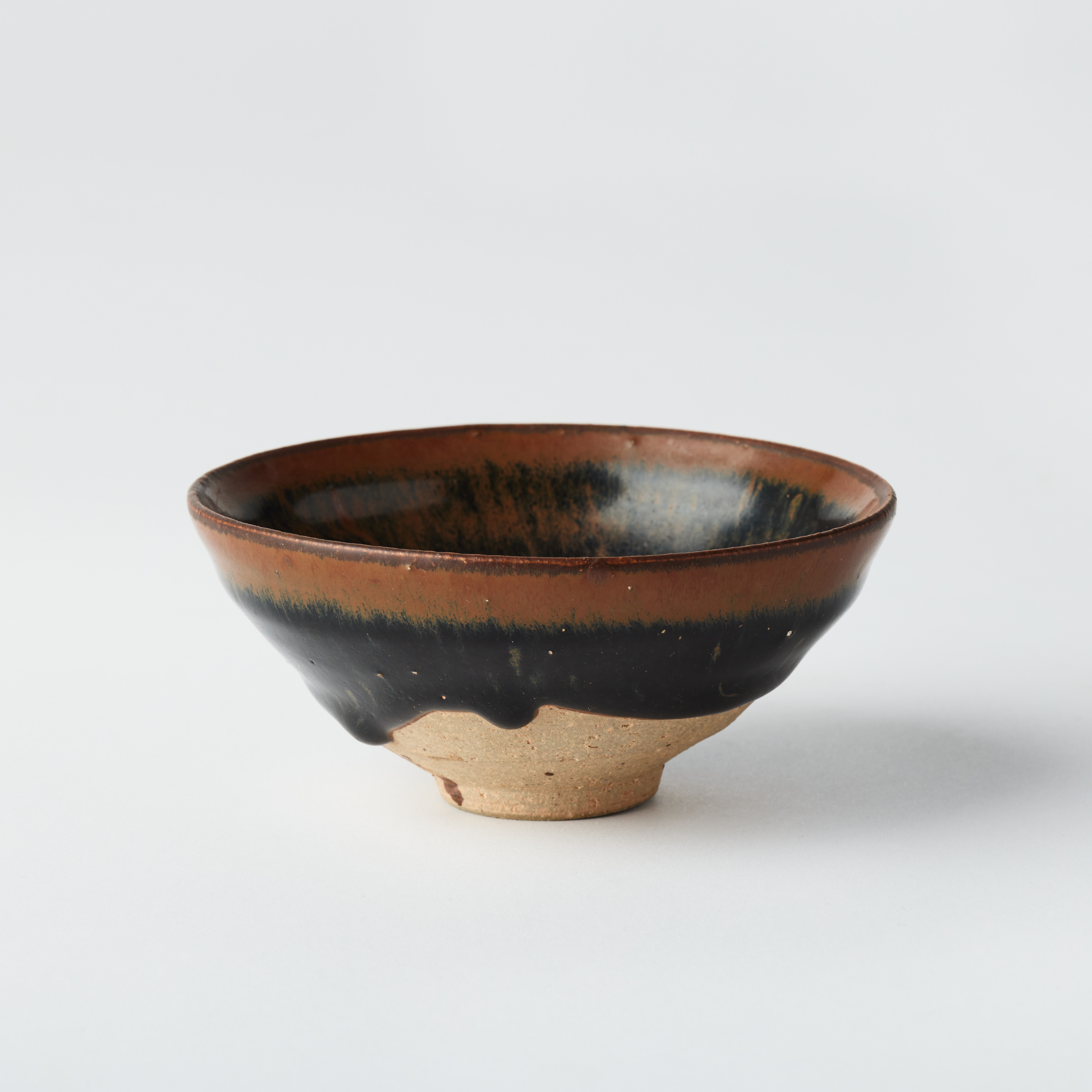 A Chinese Jian 'Hare’s Fur' Stoneware Tea Bowl.