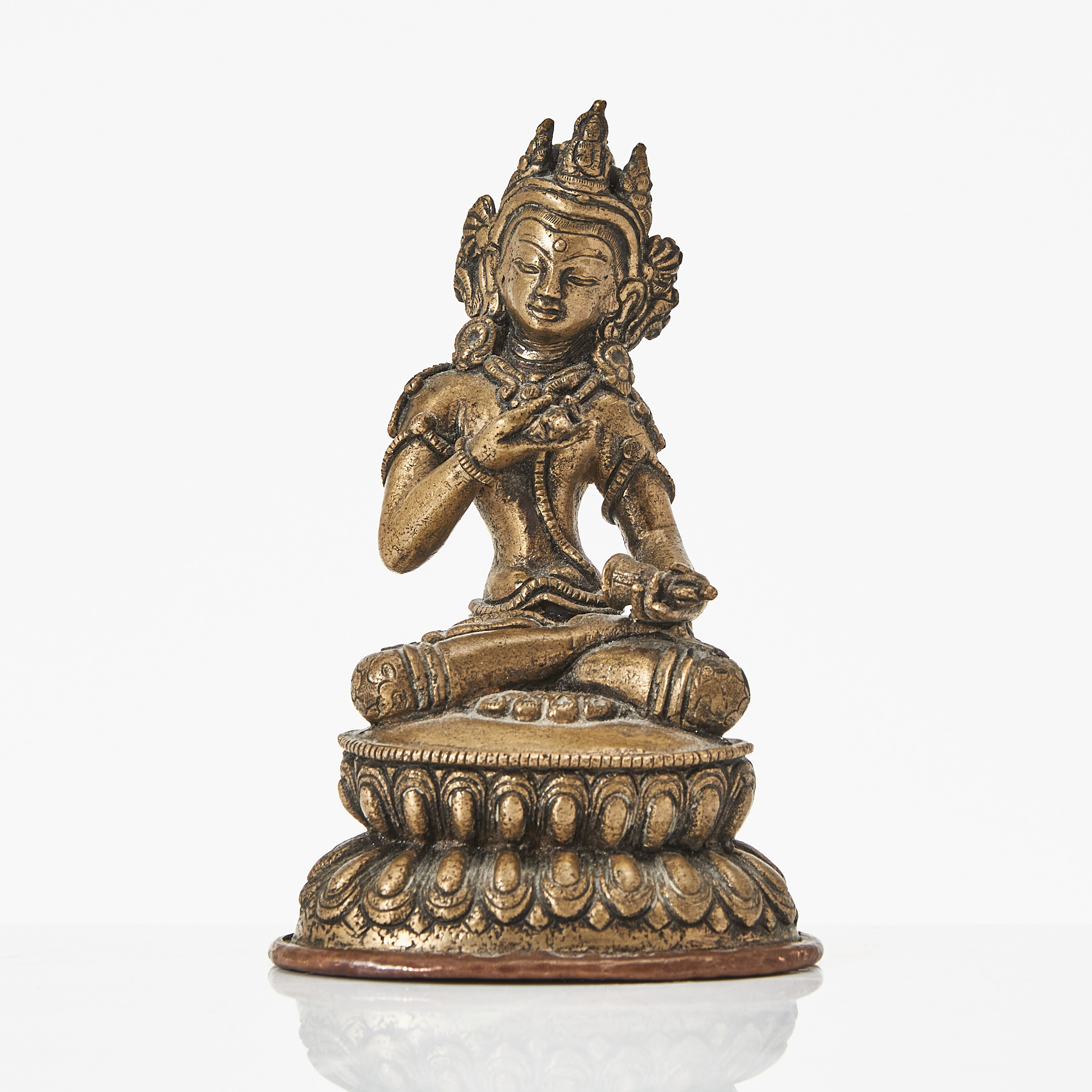 FIGURIN, 18/1900-tal, i form av bodhisattvan Vajrasattva sittande på lotustron.