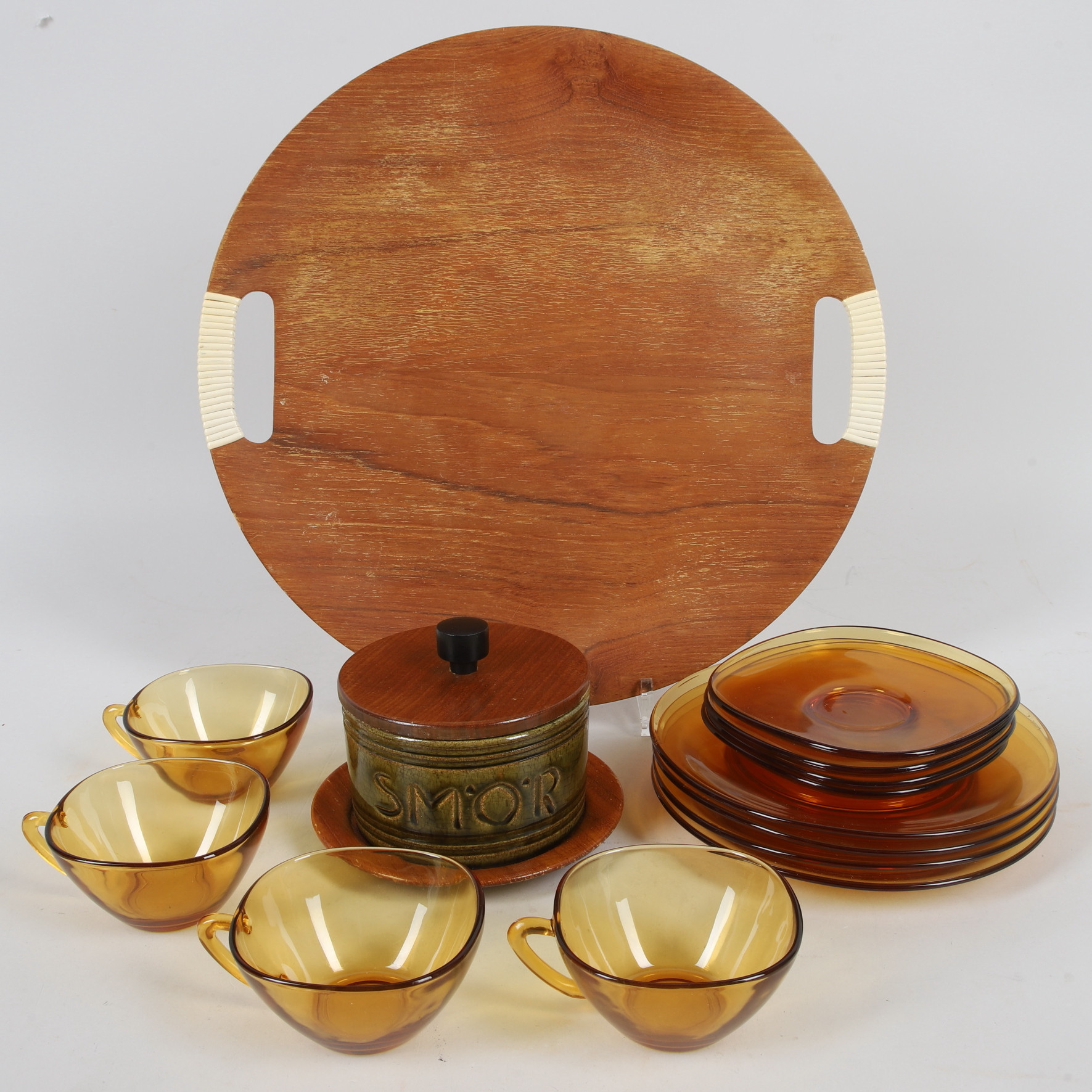 SERVISDELAR, 14 delar, glas, teak & keramik, bl.a. Vereco France & Karl Holmberg Äkta teak, 1900-talets andra hälft.
