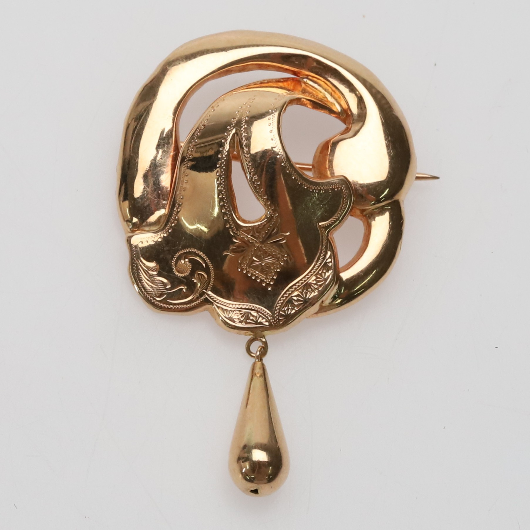 BROSCH, 18K guld, Albertini Rudolf, Stockholm, 1917, 3,42 gram.
