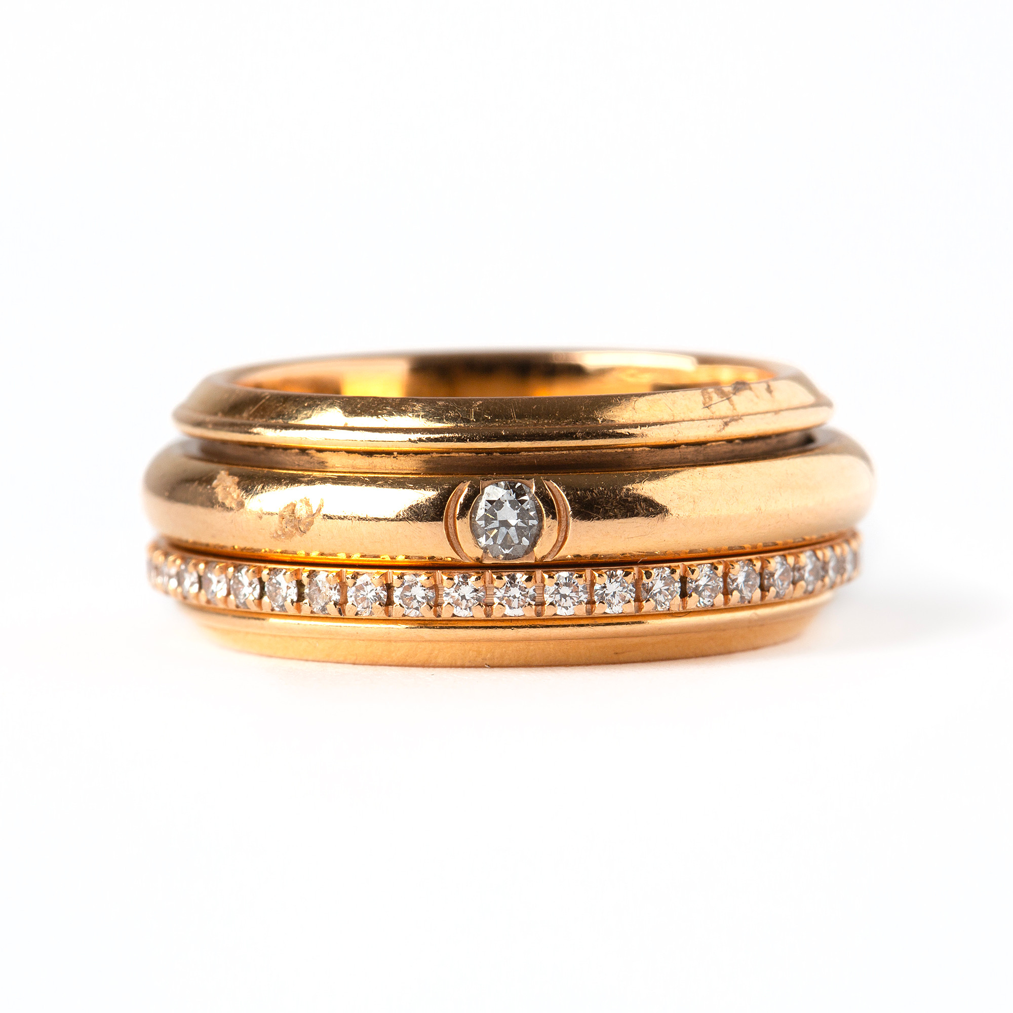 PIAGET, ring, 18K roséguld med briljantslipade diamanter.