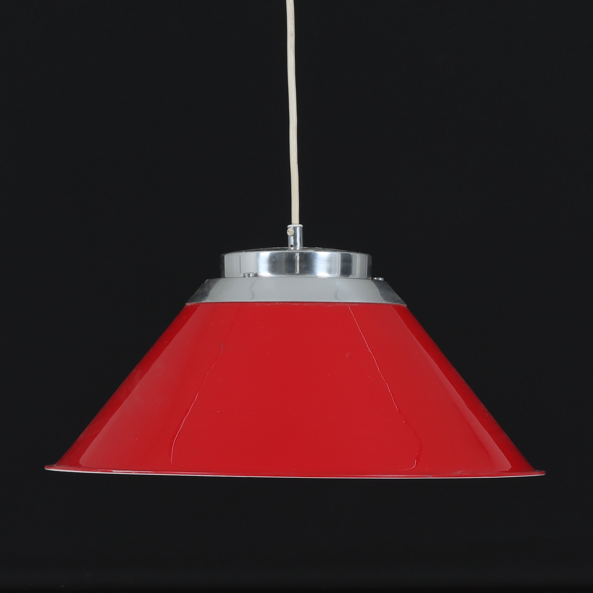 TAKLAMPA, plast, Kosta Lampa 1903. 1900-talets senare del.