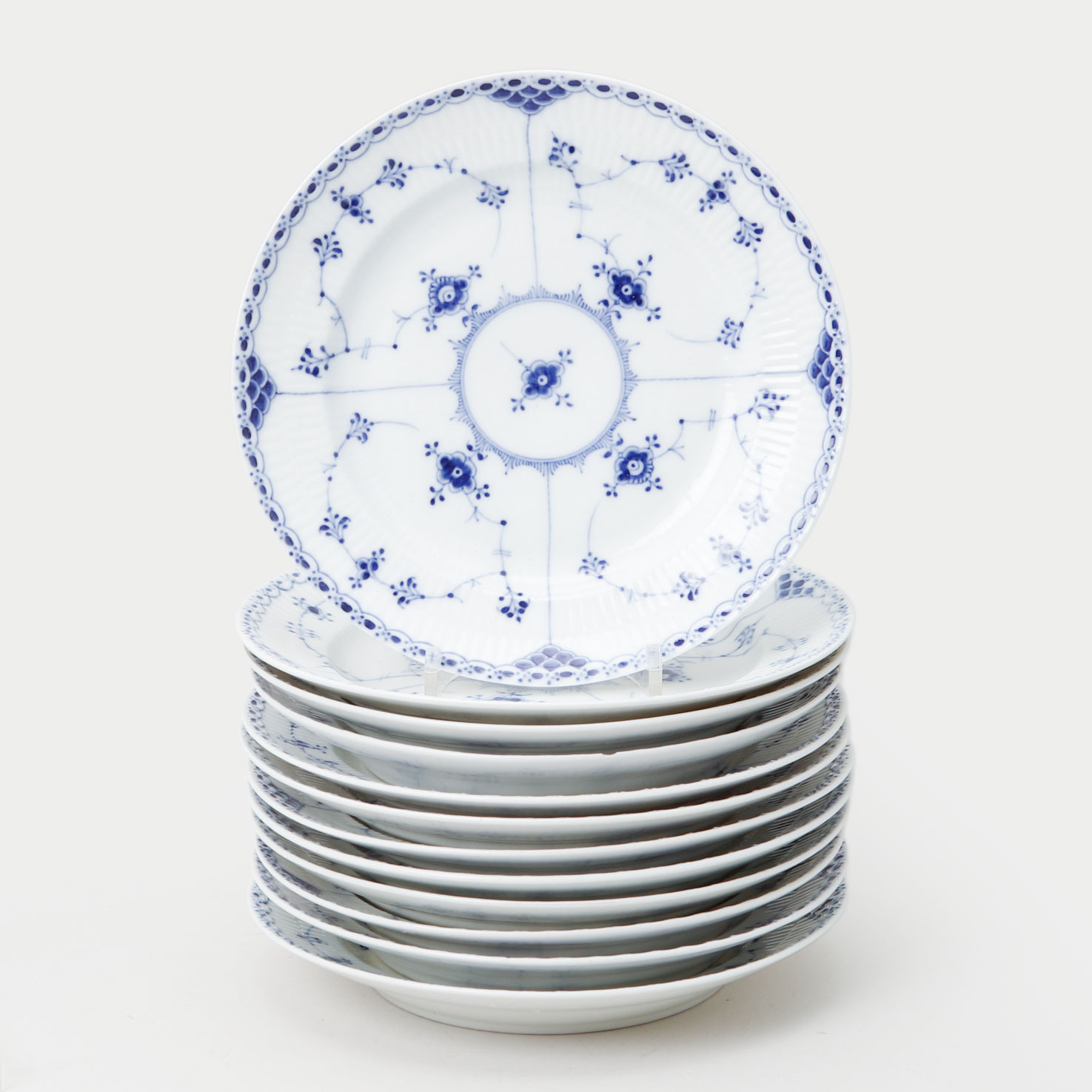 TALLRIKAR, 12 stycken, porslin, "Musselmalet", Royal Copenhagen.