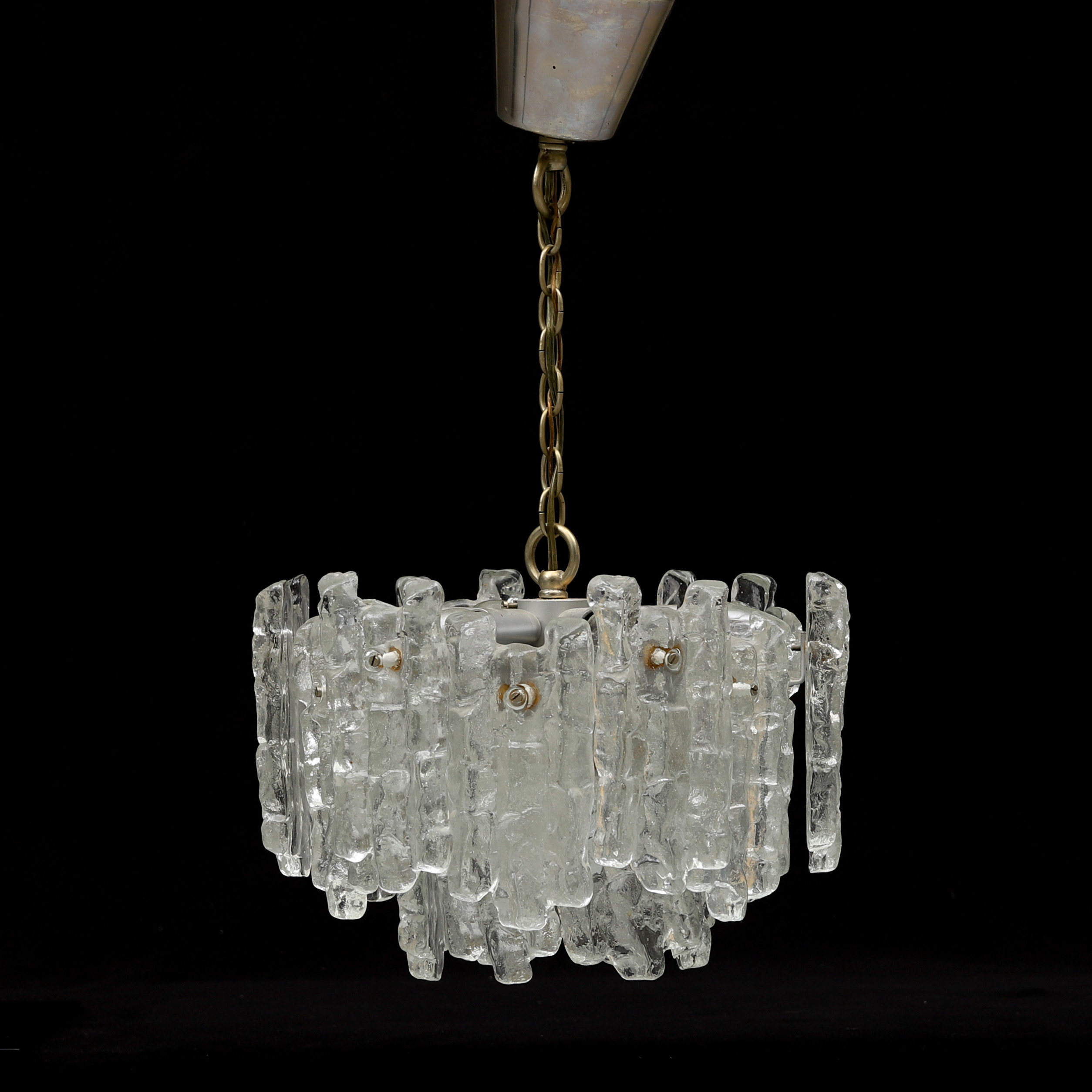 J.T. KALMAR. Taklampa, "Ice block chandelier", Österrike, 1950/60-tal.