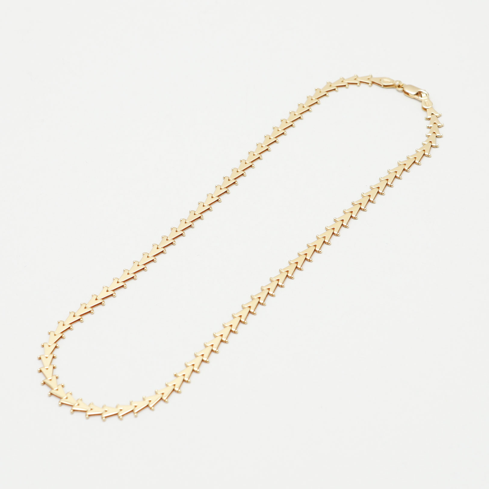 COLLIER, 18k guld. Vikt ca 13,8 g.