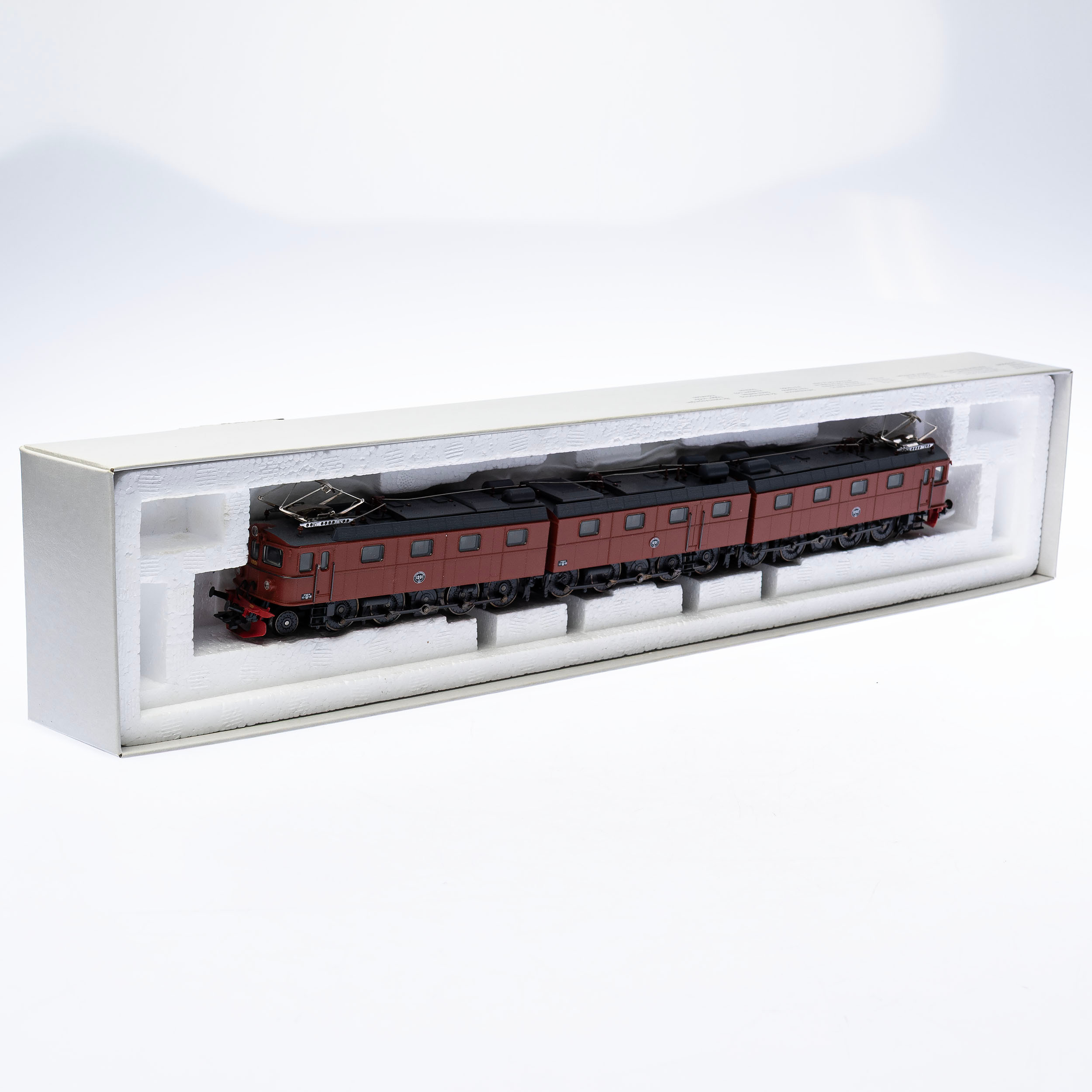 MÄRKLIN. SJ:s Dm-3, malmlok trippellok, Max, ljud, 37753, originalförpackning.