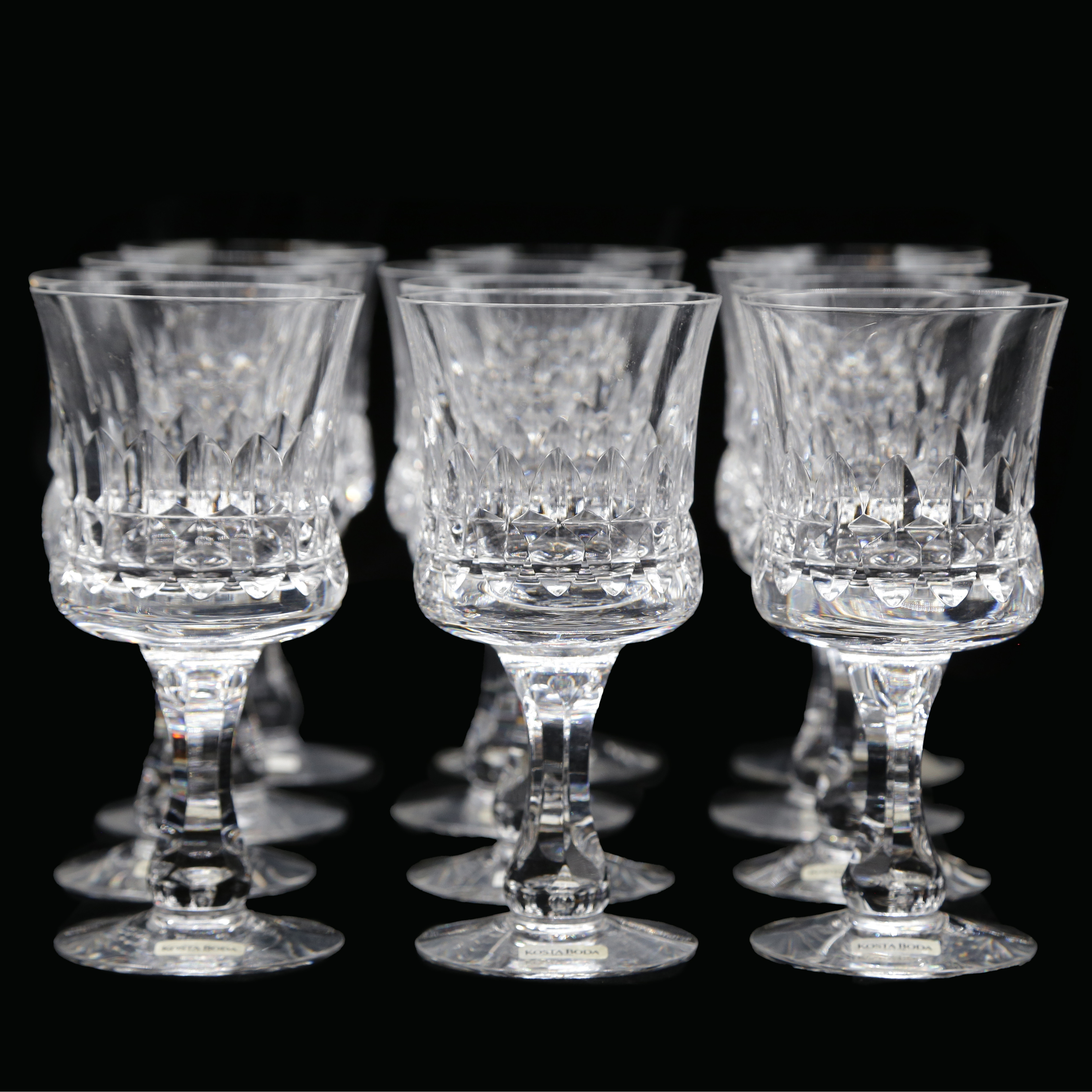 GÖRAN WÄRFF. RÖDVINSGLAS "PRINCE", 12 DELAR, KOSTA BODA, 1900-TAL.