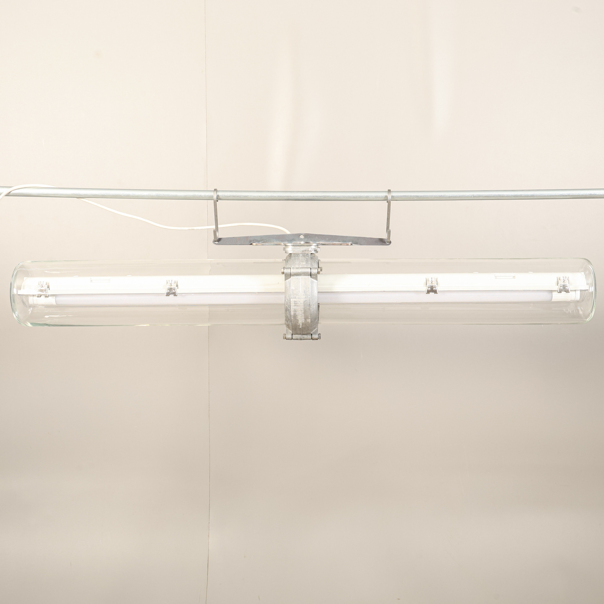 EXAKTOR ARMATUR, industrimodell, Led.